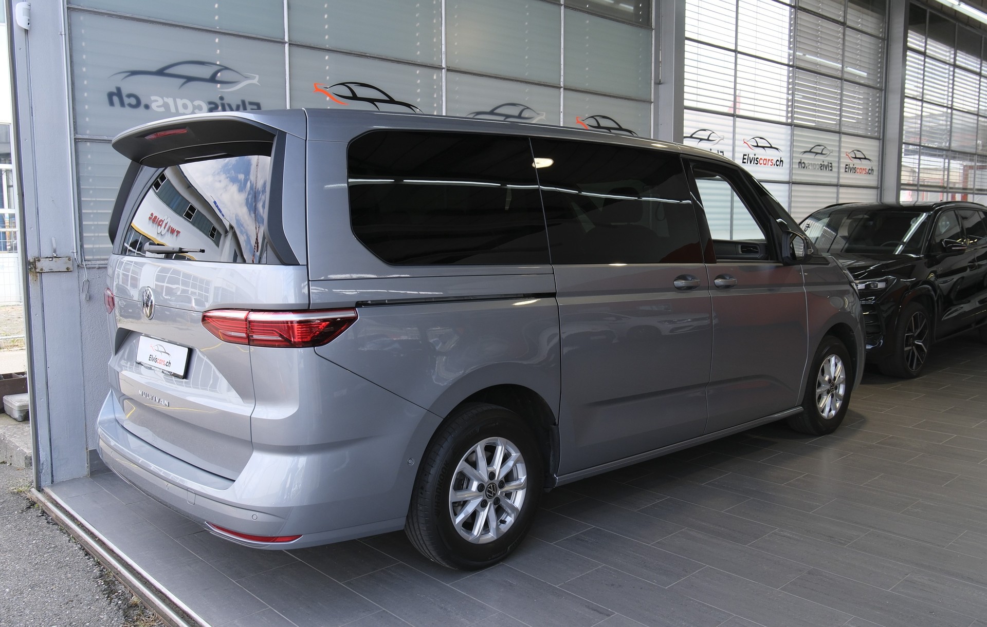 VW Multivan 2.0 TDI Life DSG Lang " 8 Sitzplätze "-image-27