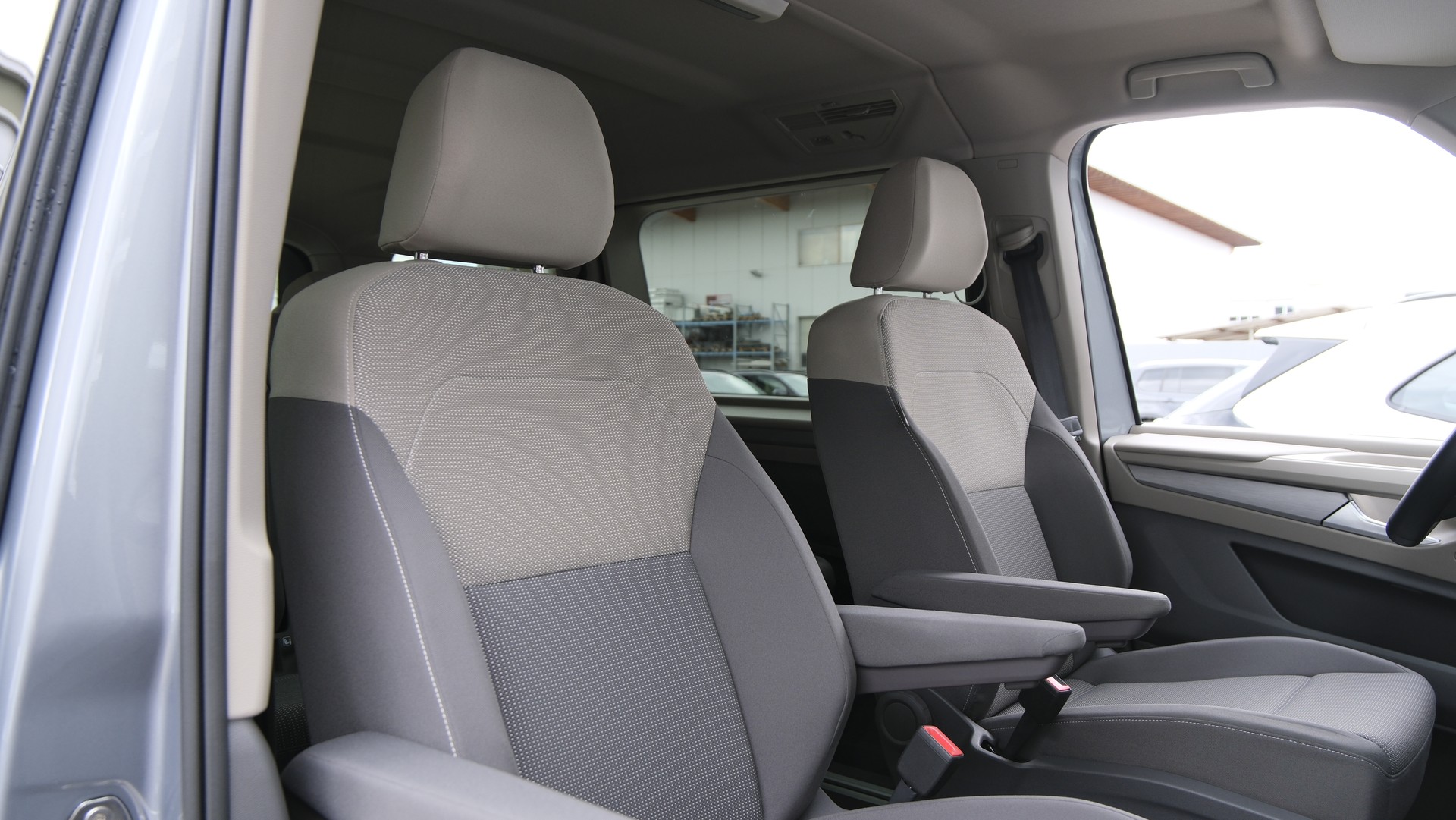 VW Multivan 2.0 TDI Life DSG Lang " 8 Sitzplätze "-image-20