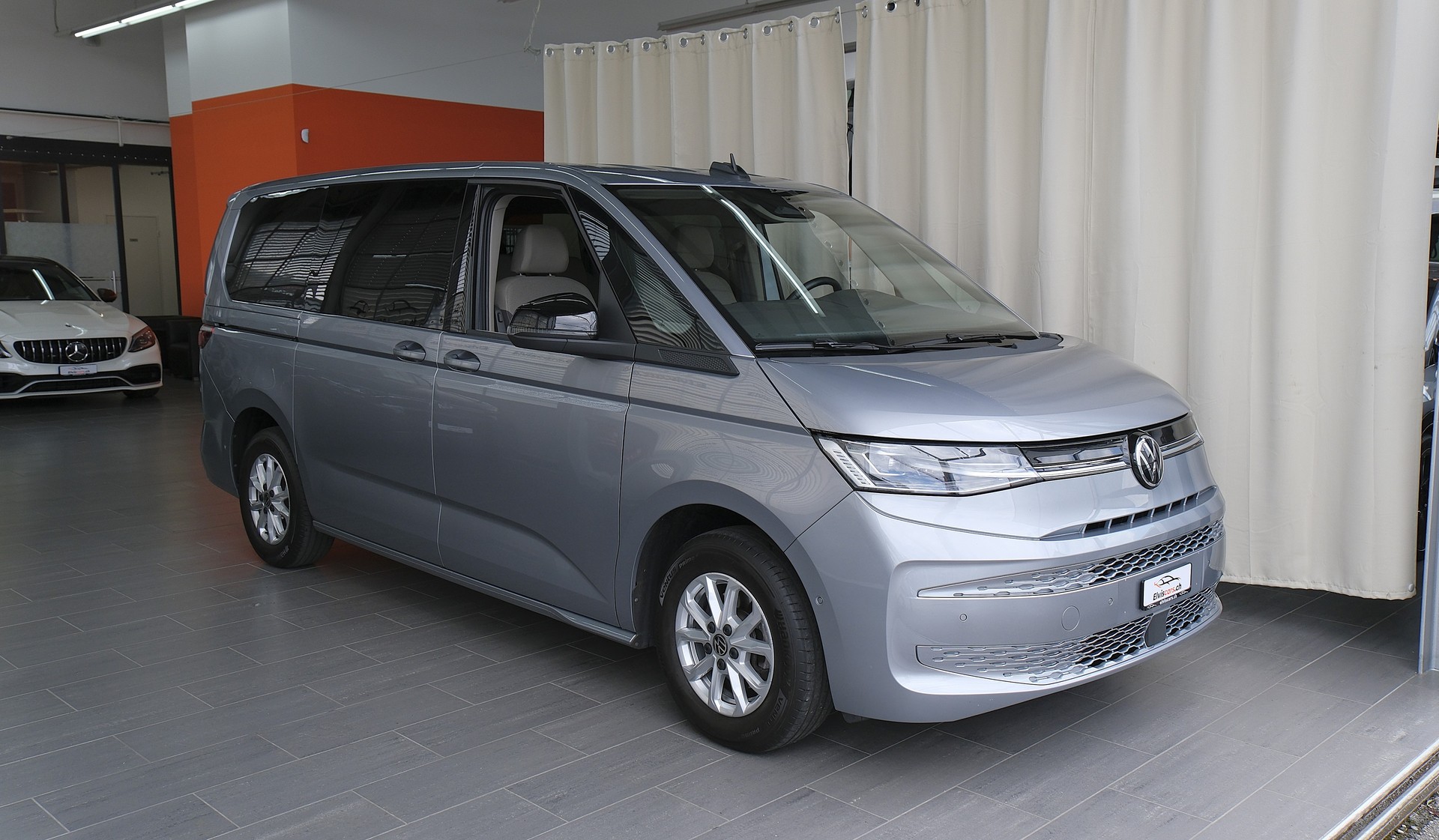 VW Multivan 2.0 TDI Life DSG Lang " 8 Sitzplätze "-image-30
