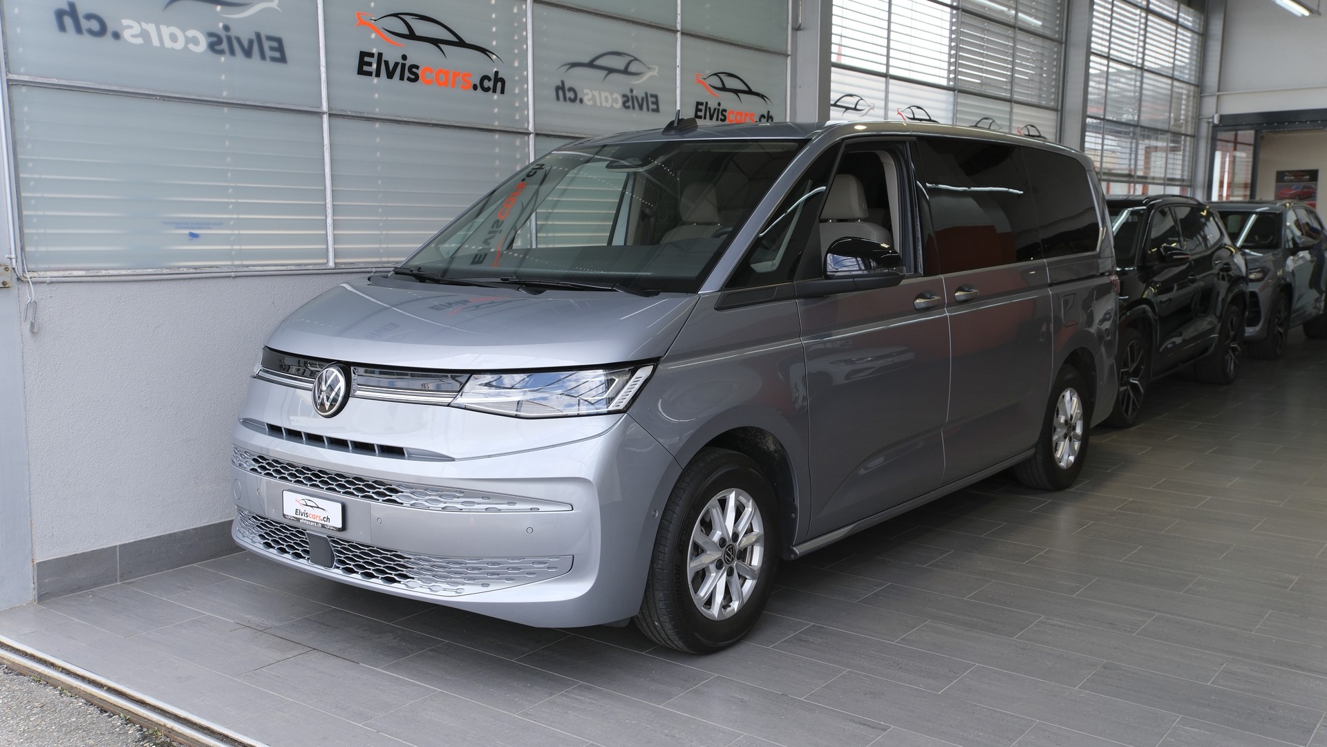 VW Multivan 2.0 TDI Life DSG Lang " 8 Sitzplätze "-image-10