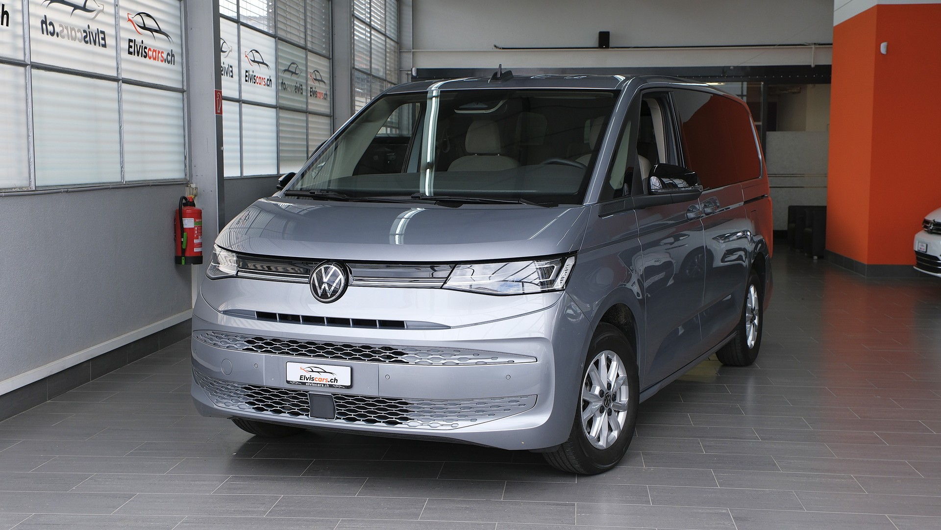 VW Multivan 2.0 TDI Life DSG Lang " 8 Sitzplätze "-image-0