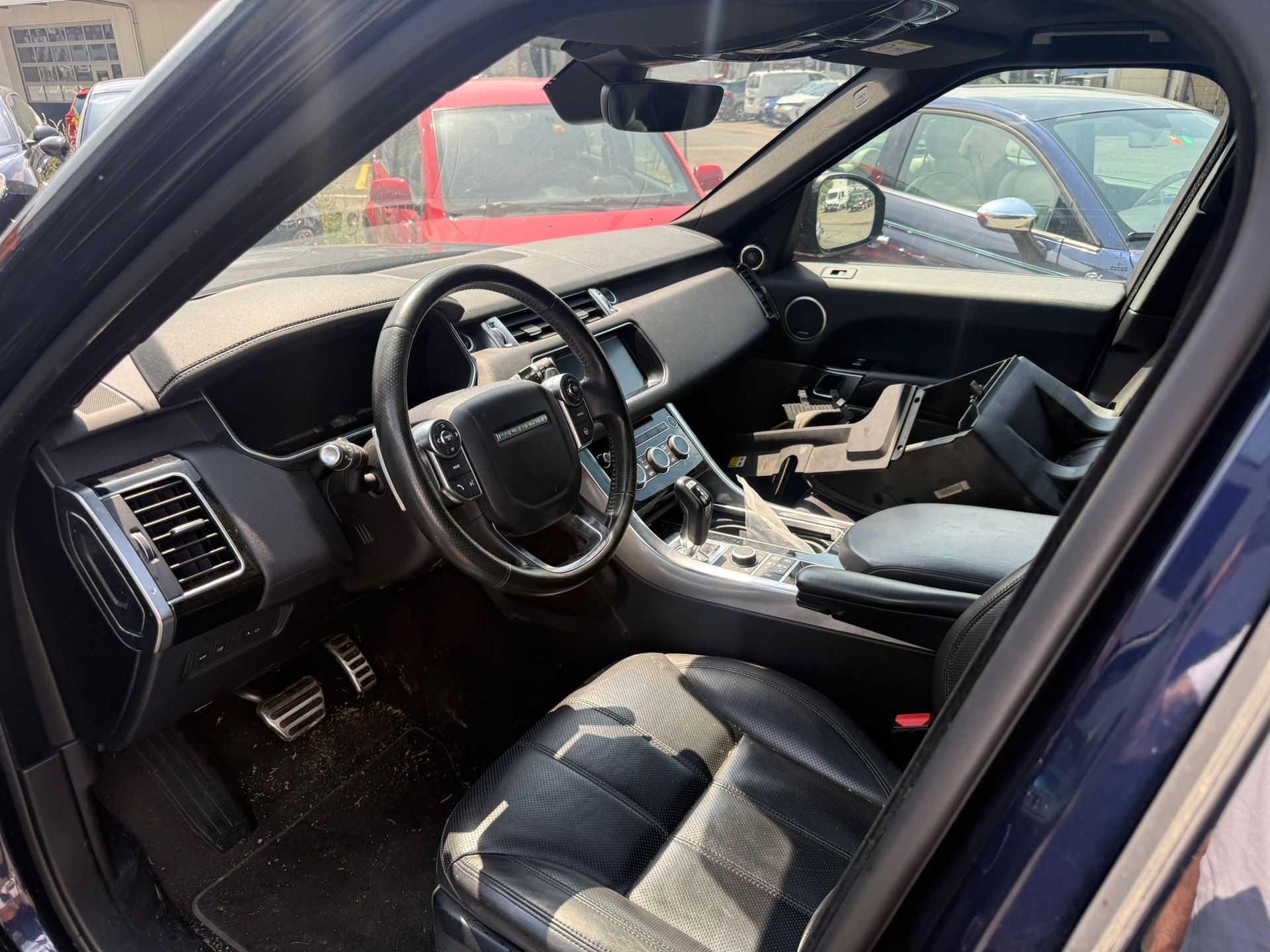 LAND ROVER Range Rover Sport 3.0 V6 SC HSE Dynamic Automatic-image-3