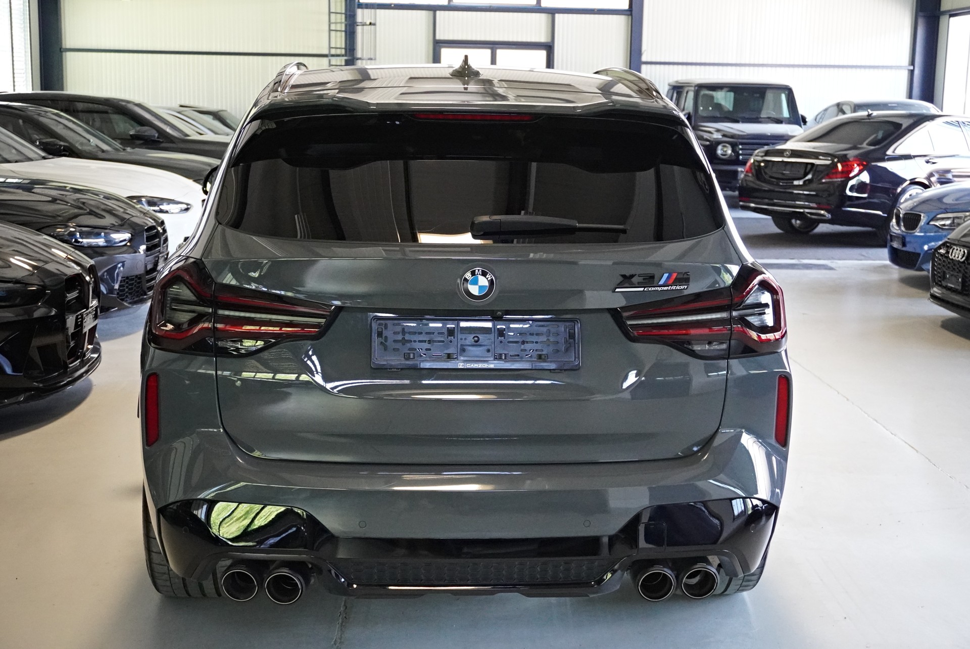 BMW X3 xDrive M Competition Steptronic // BMW SONDERLACKIERUNG GRIGIO TELESTO // AHK // AKRAPOVIC //-image-4