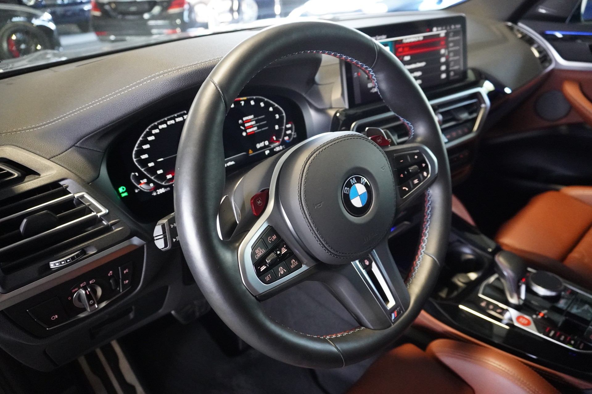 BMW X3 xDrive M Competition Steptronic // BMW SONDERLACKIERUNG GRIGIO TELESTO // AHK // AKRAPOVIC //-image-7