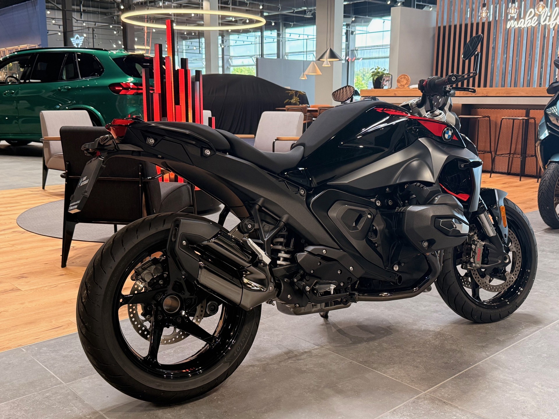 BMW R 1300 R-showroom-element-2
