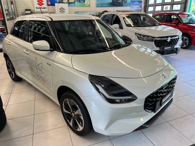 SUZUKI Swift 1.2 Tradizio Top Hybrid 4x4-image-4