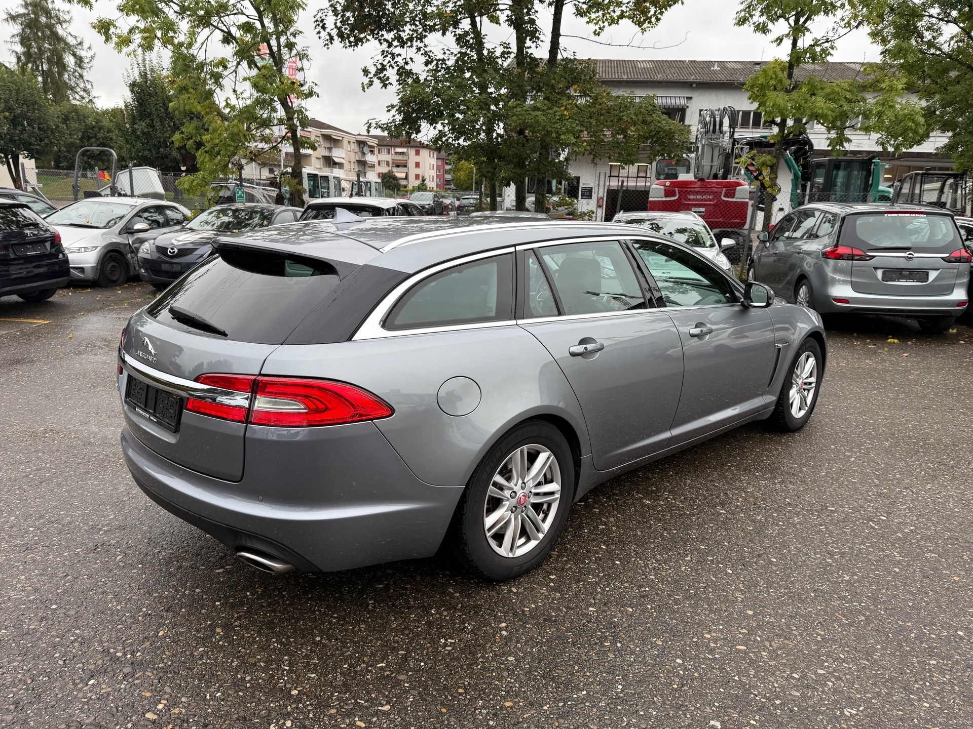JAGUAR XF Sportbrake 2.2d Luxury-image-4