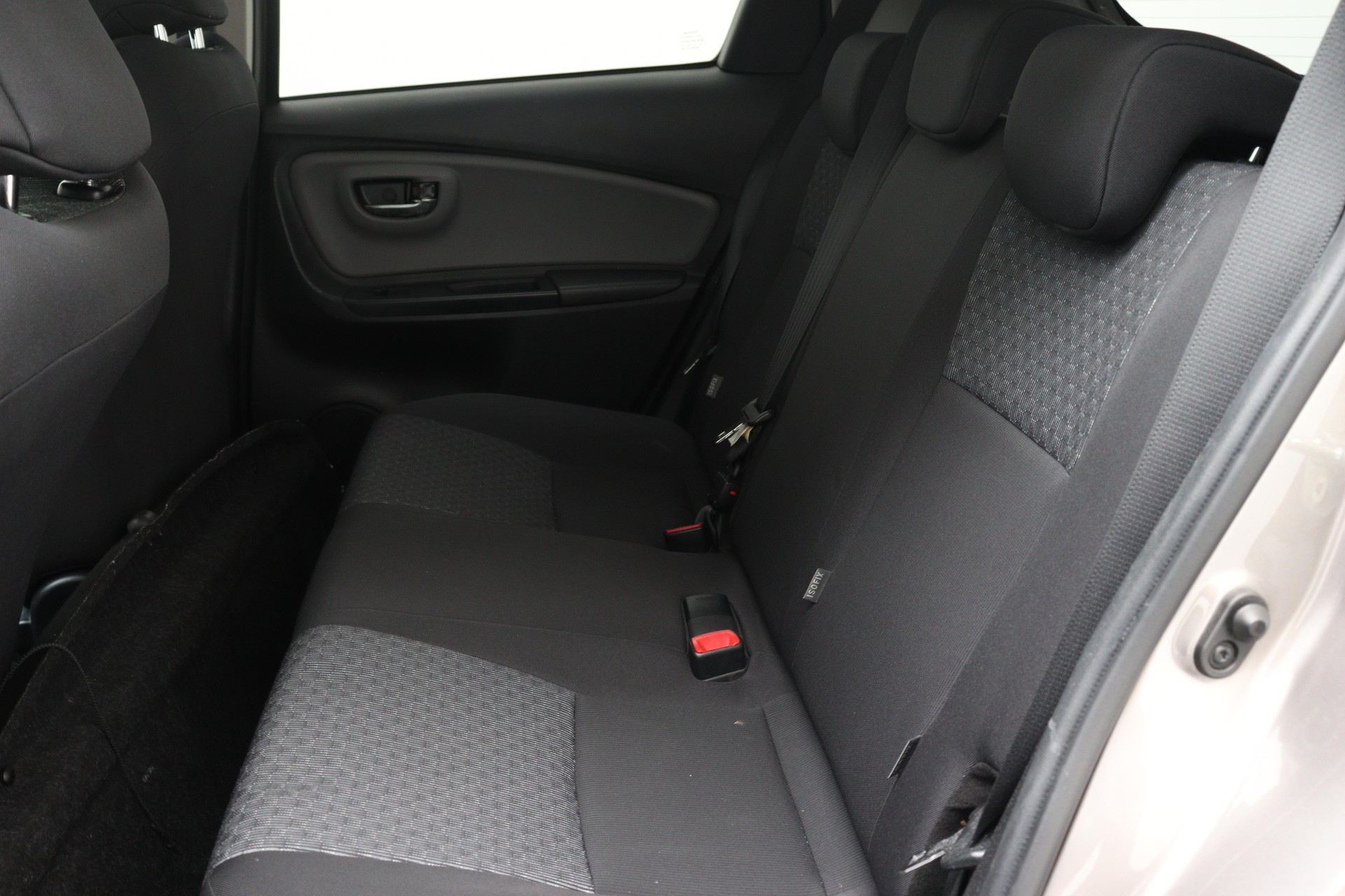 TOYOTA Yaris 1.33 VVT-i Trend-image-8