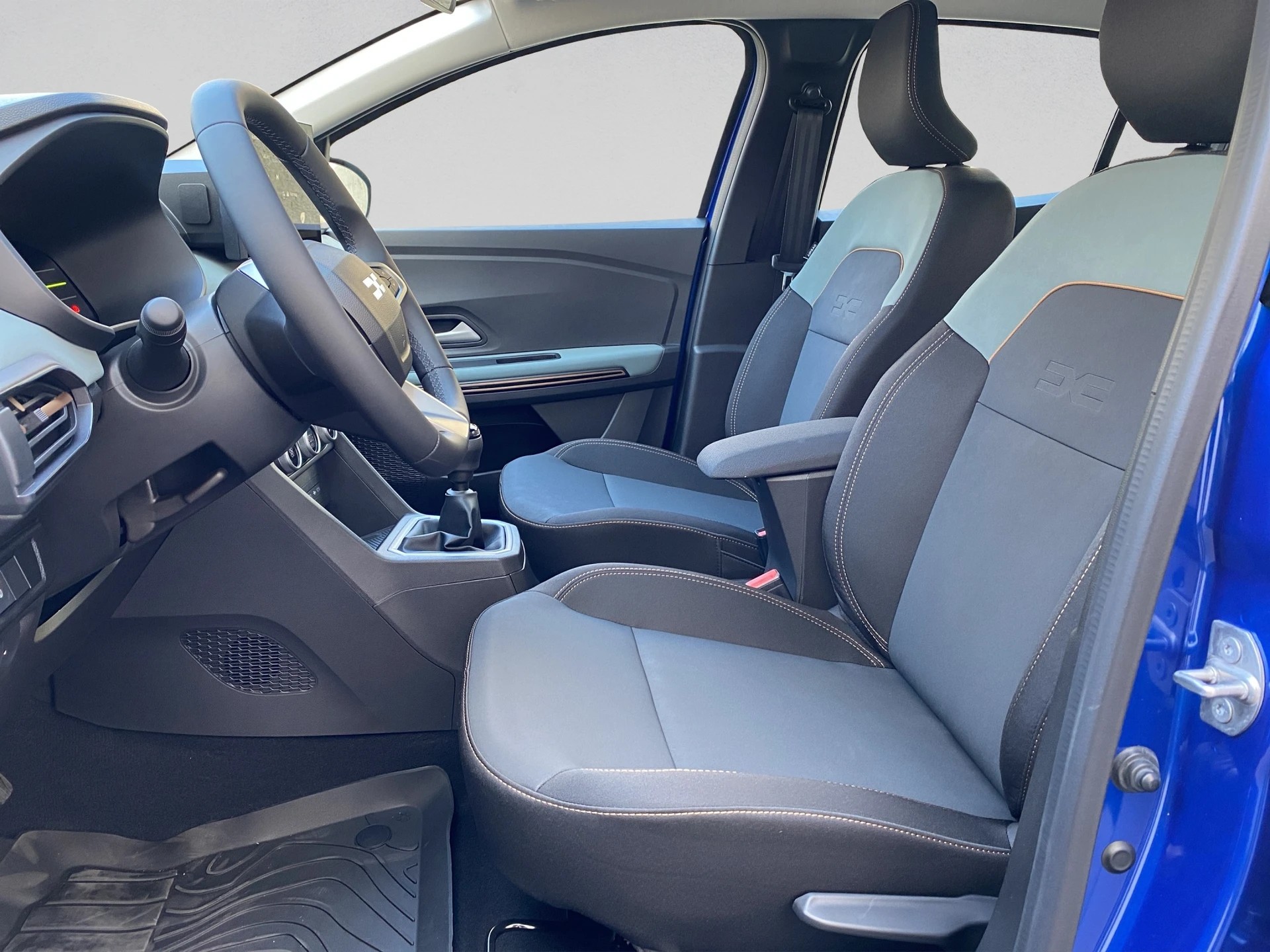 DACIA Sandero Stepway TCe 110 Extreme-image-10
