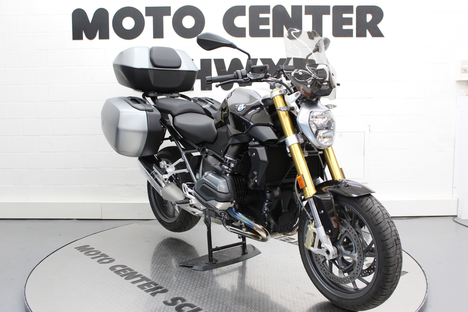 BMW R 1200 R ABS-showroom-element-1