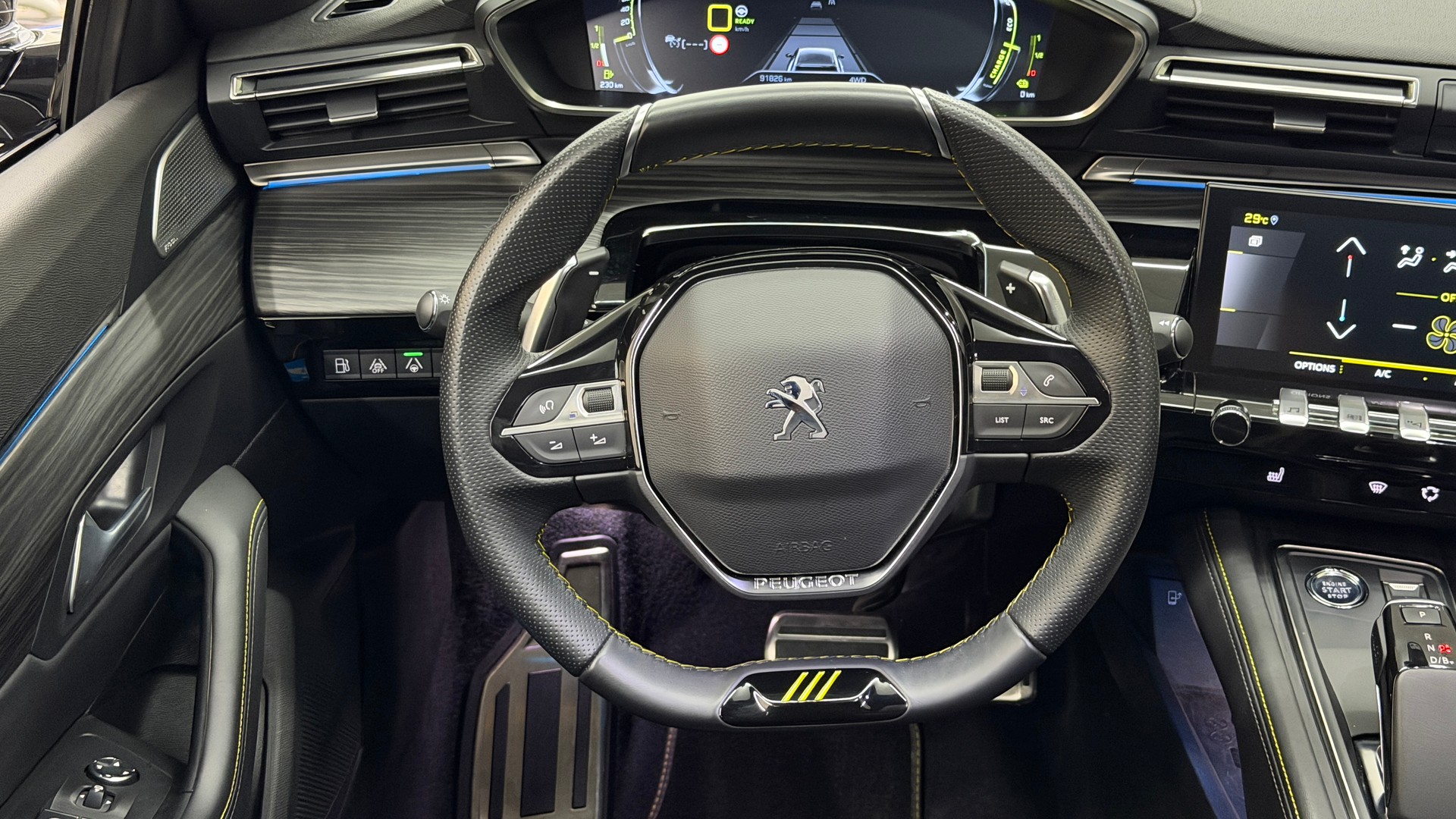 PEUGEOT 508 SW Hybrid4 360 e Sport Engineered-image-8