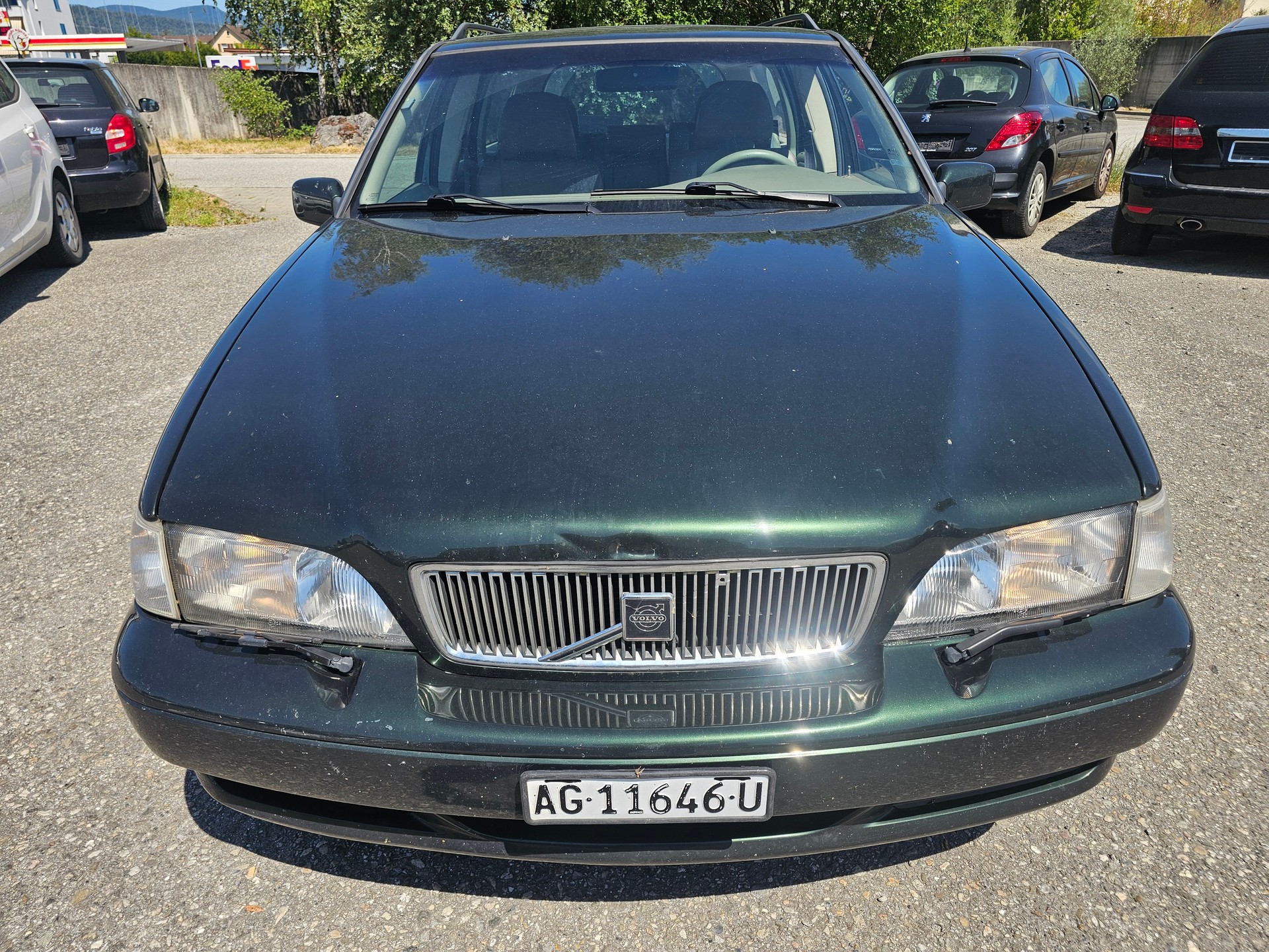 VOLVO V70 2.0-image-0