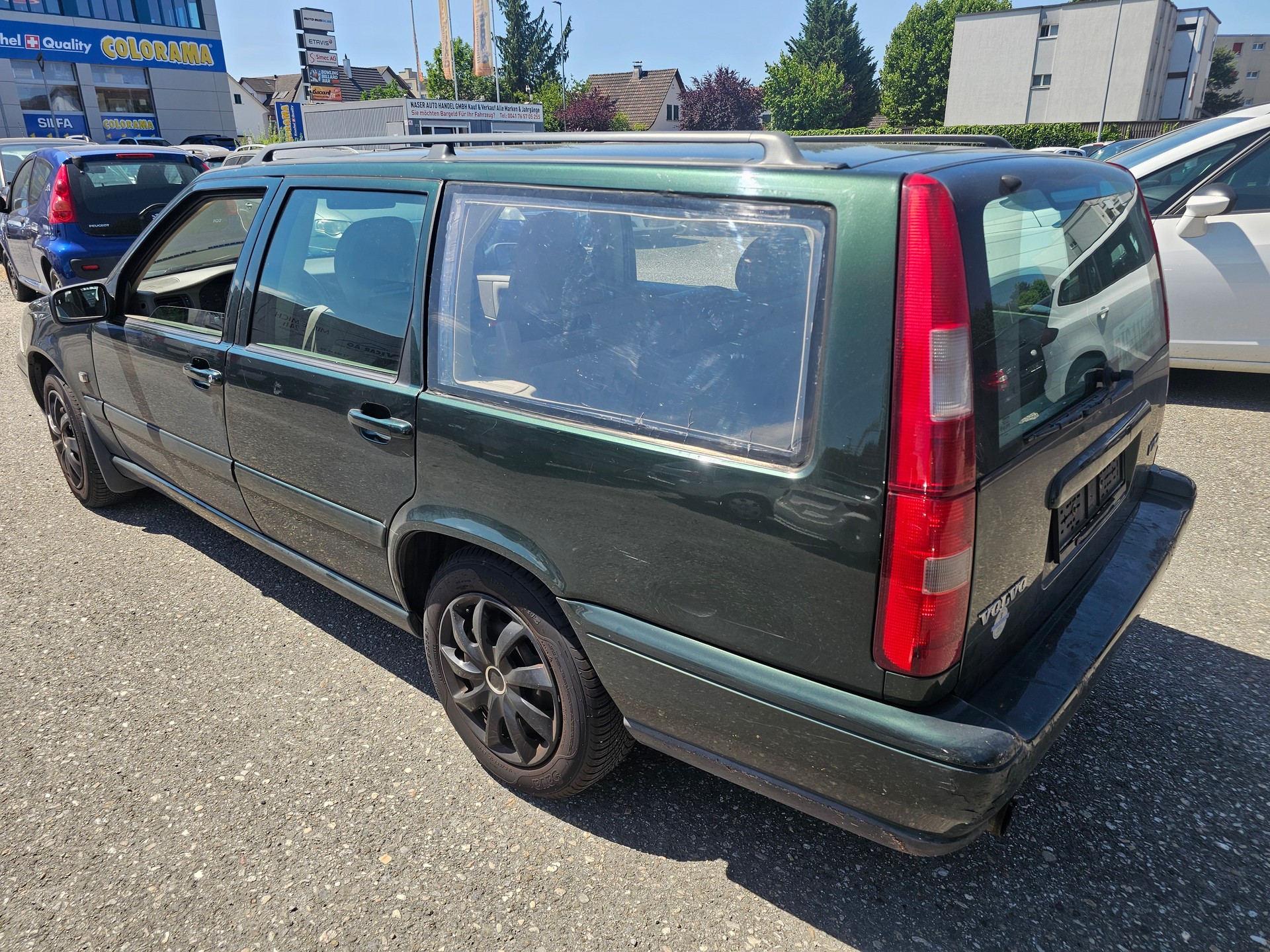 VOLVO V70 2.0-image-3