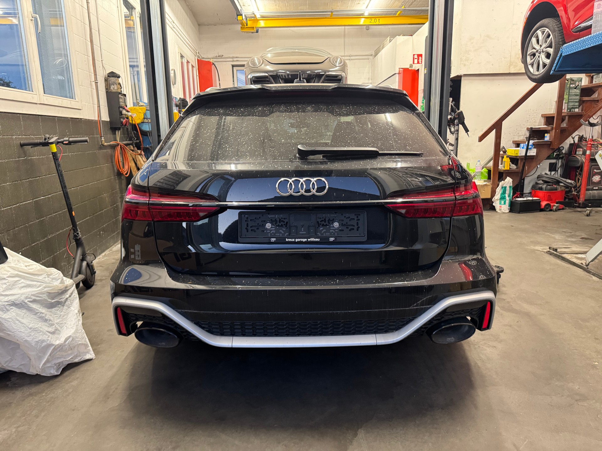 AUDI RS6 Avant 4.0 TFSI V8 quattro-image-9