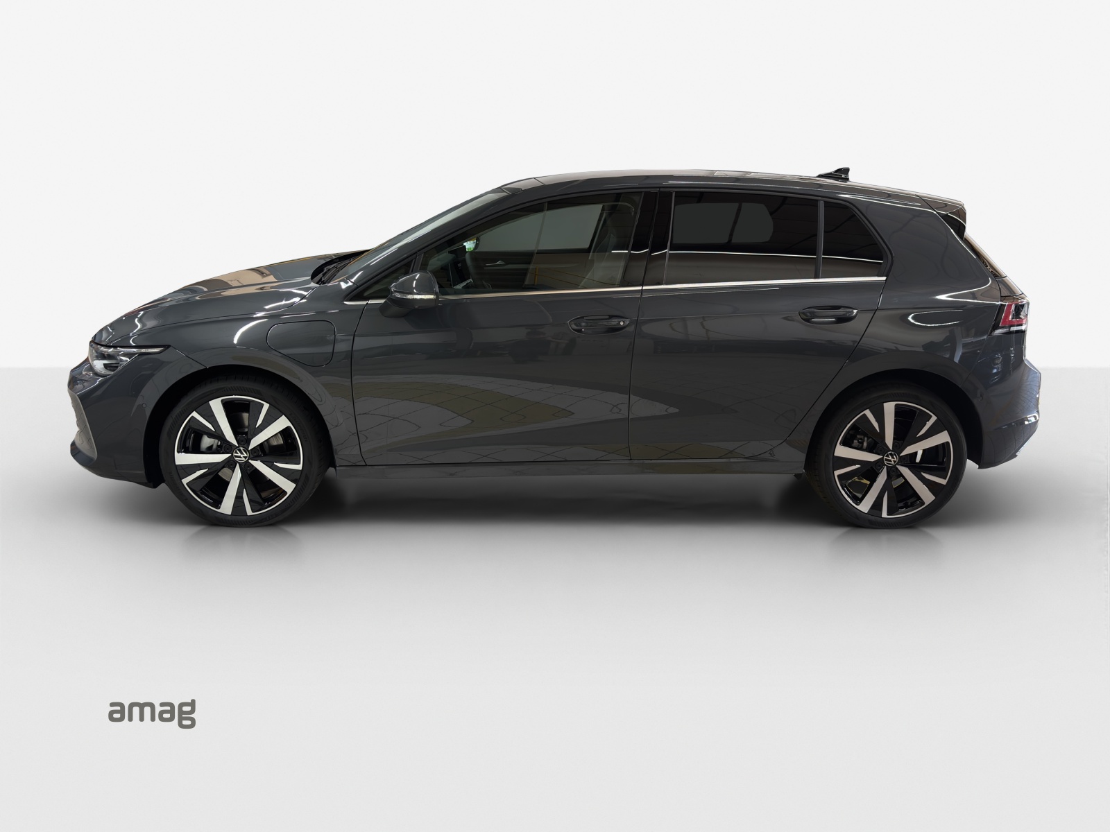 VW Golf 1.5 TSI PHEV Style-image-1