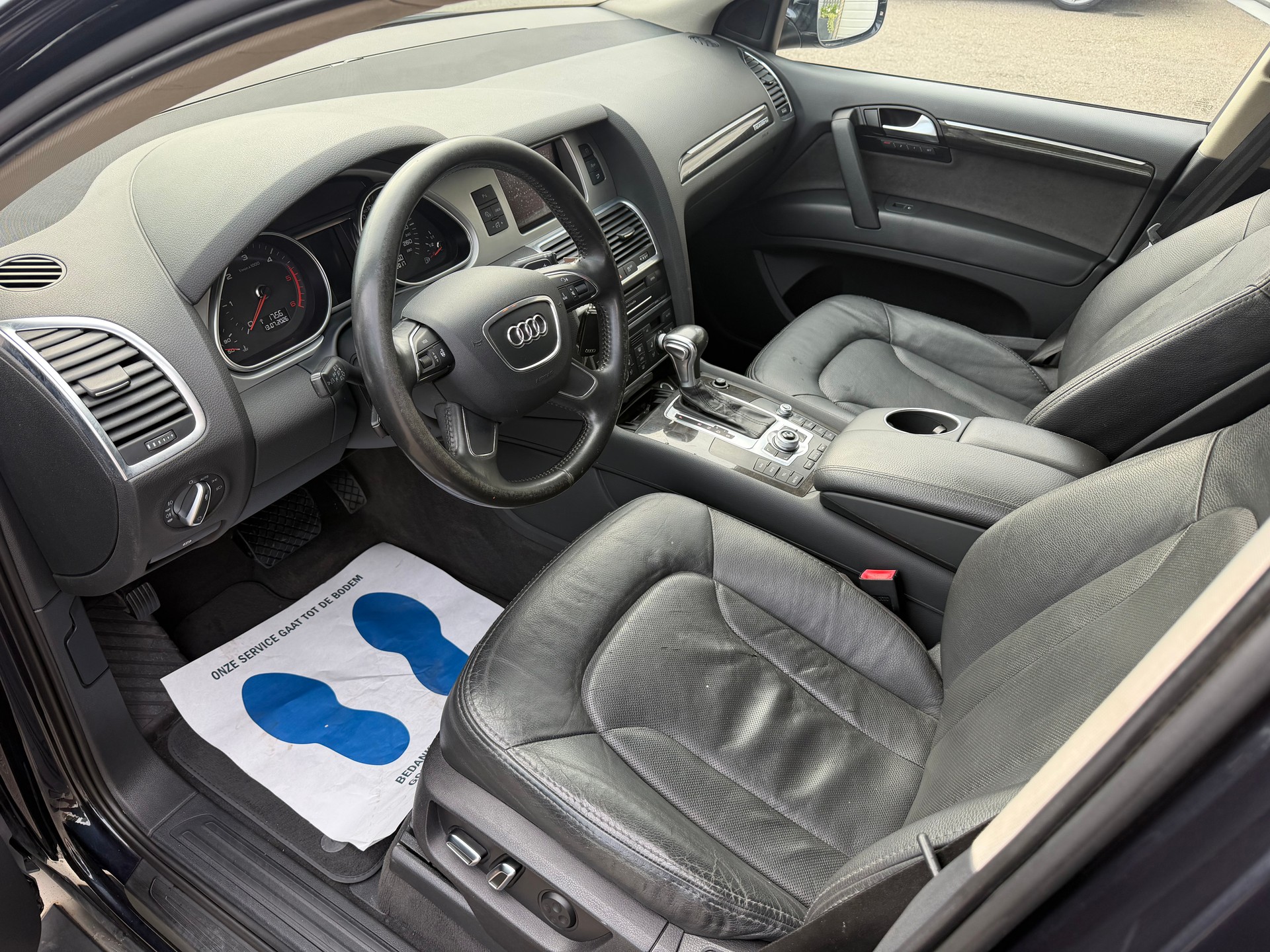 AUDI Q7 3.0 TDI addBlue quattro tiptronic-image-4