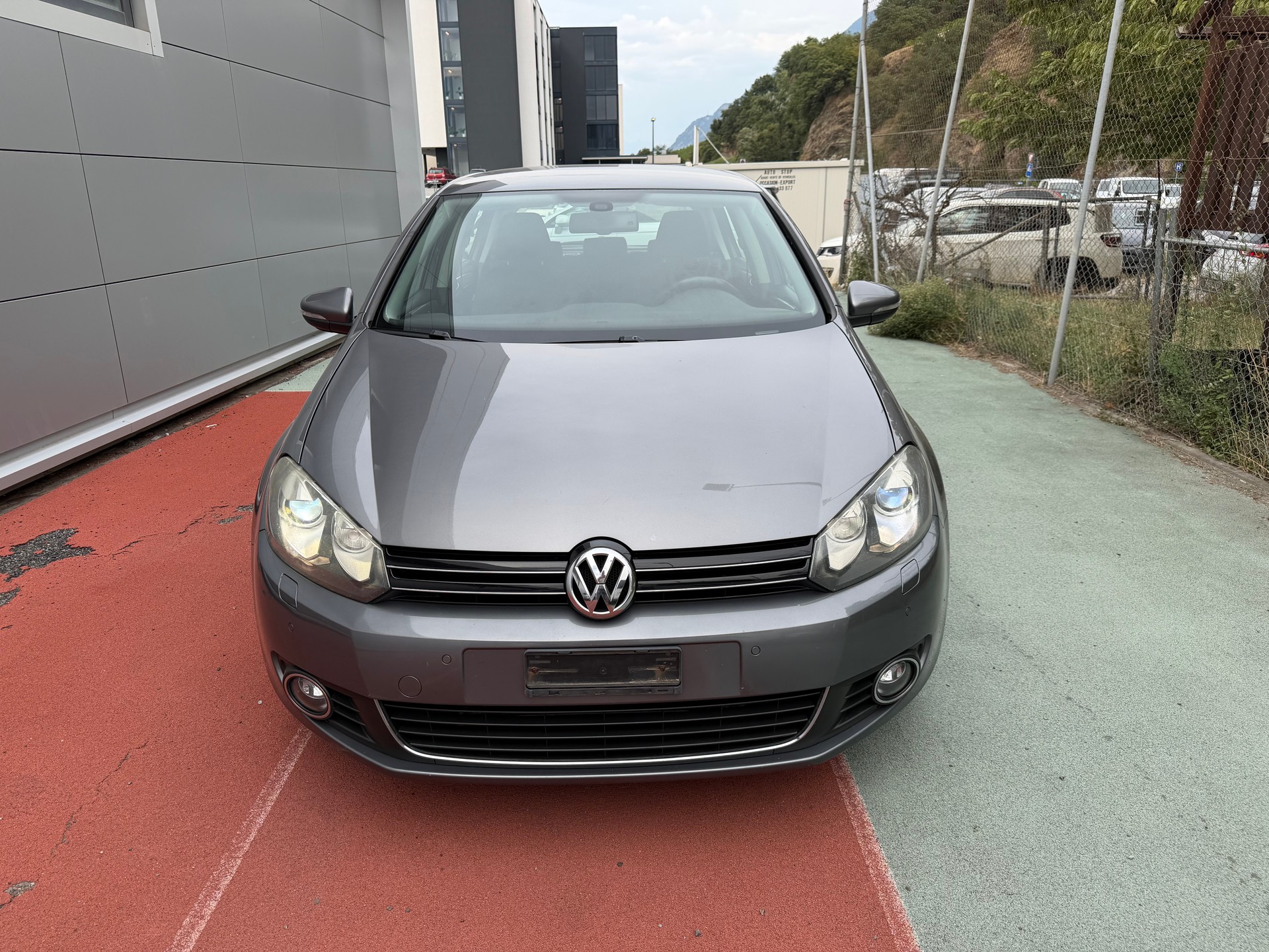 VW Golf 1.4 TSI Trendline-image-2