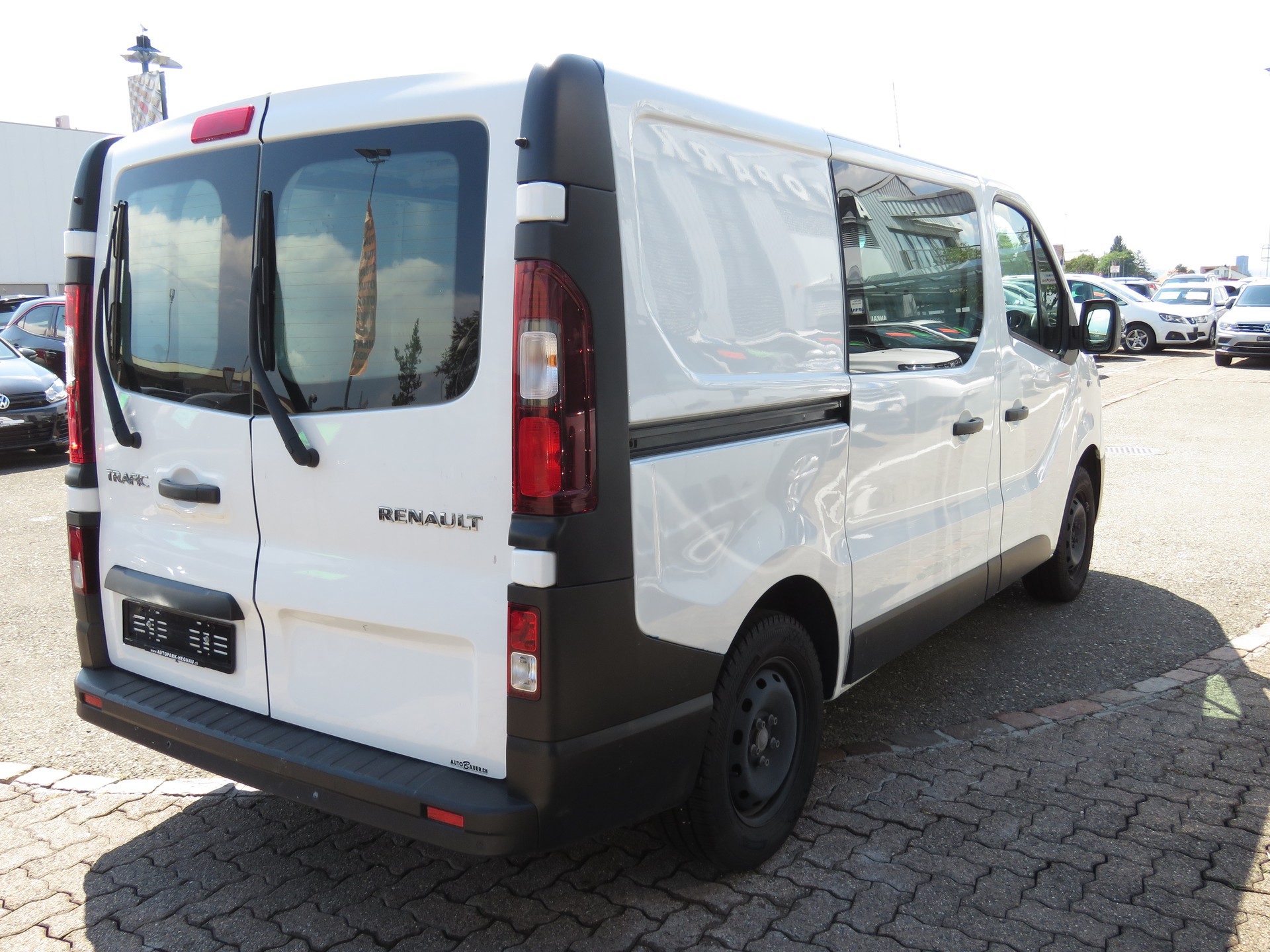 RENAULT Trafic 1.6 dCi 120 2.9t Acces L1H1-showroom-element-3