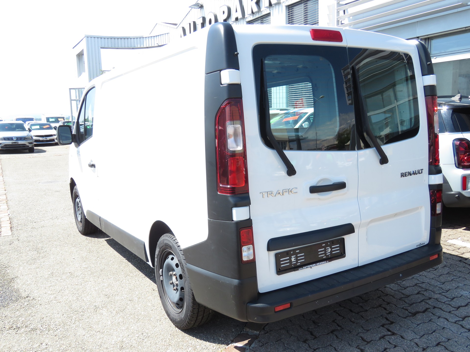 RENAULT Trafic 1.6 dCi 120 2.9t Acces L1H1-image-5