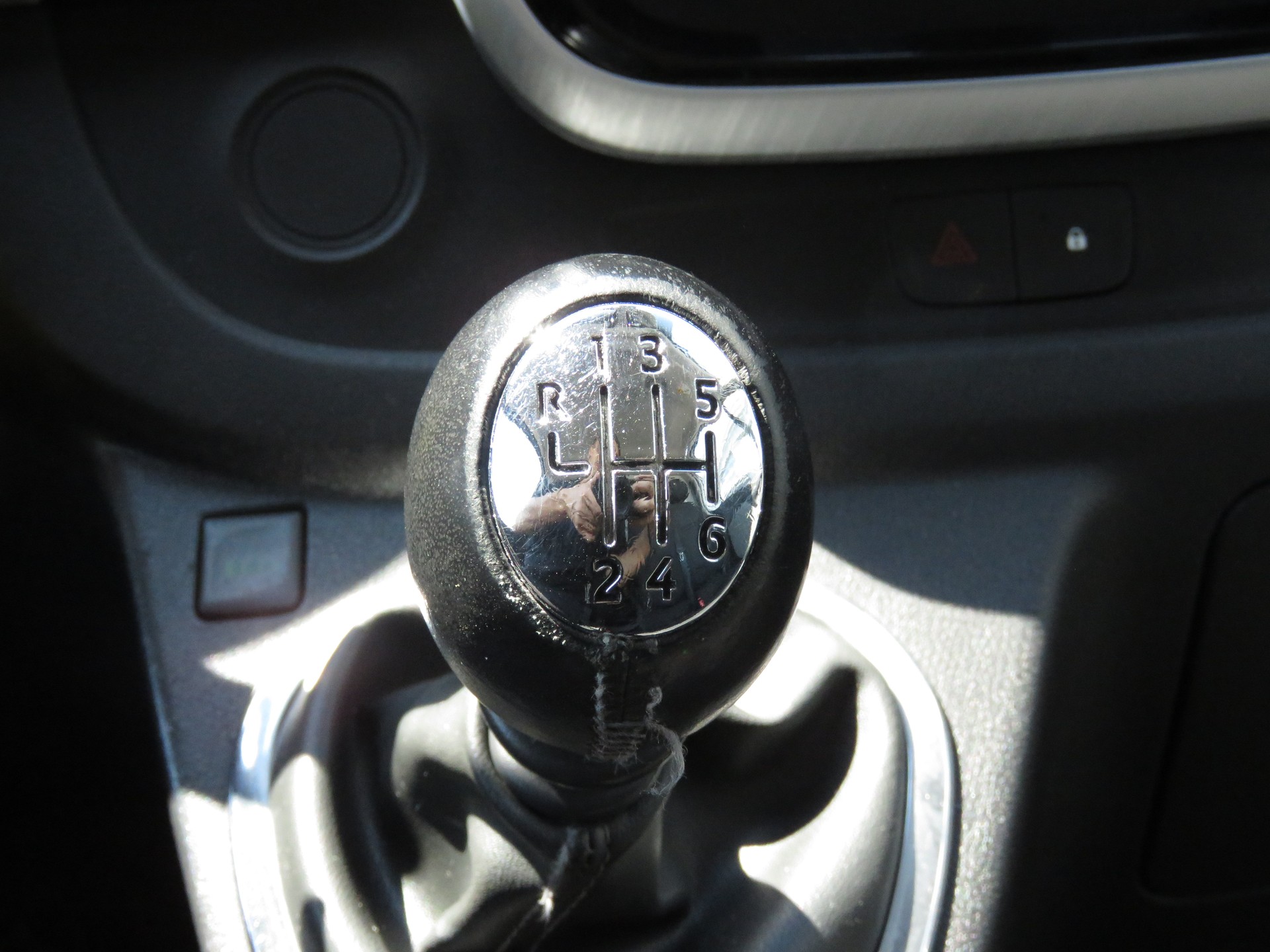 RENAULT Trafic 1.6 dCi 120 2.9t Acces L1H1-image-17