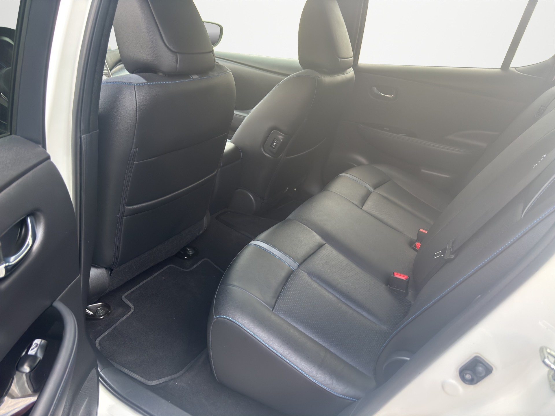 NISSAN Leaf Tekna(incl.battery)-image-10
