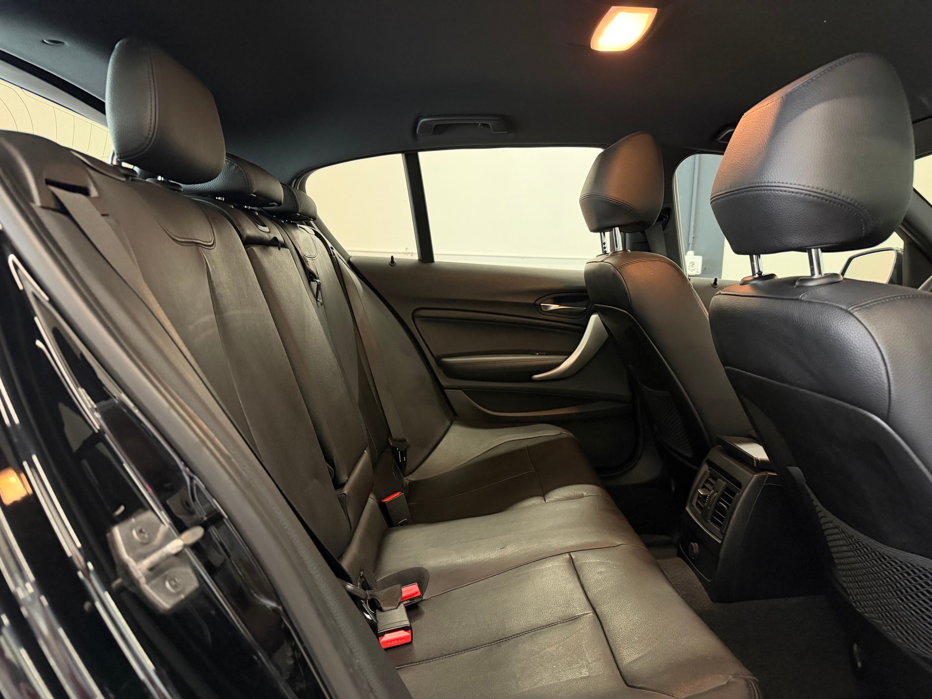 BMW 120d xDrive Sport Line Steptronic-image-21