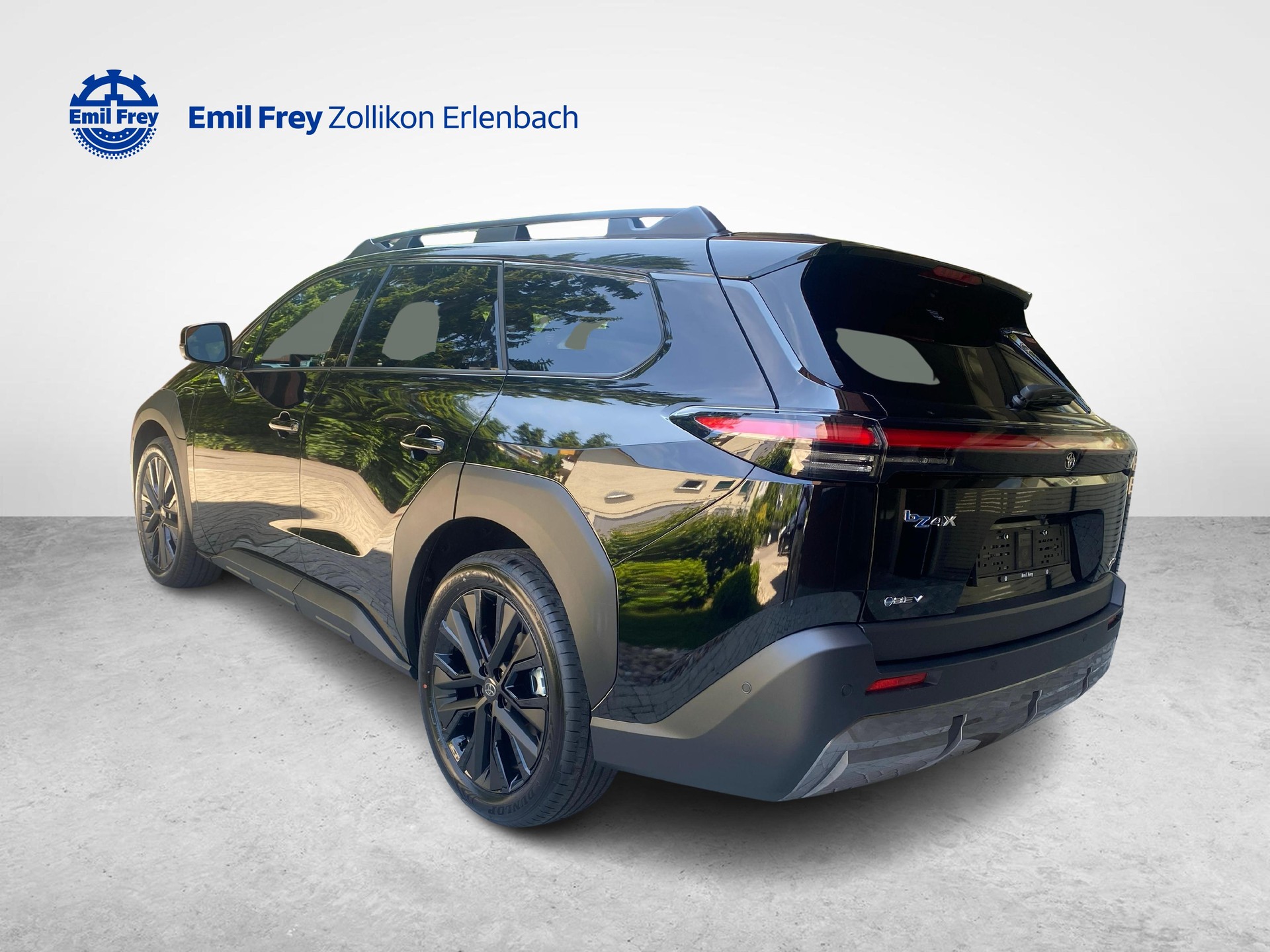 TOYOTA bZ4X Touring Premium AWD-image-2