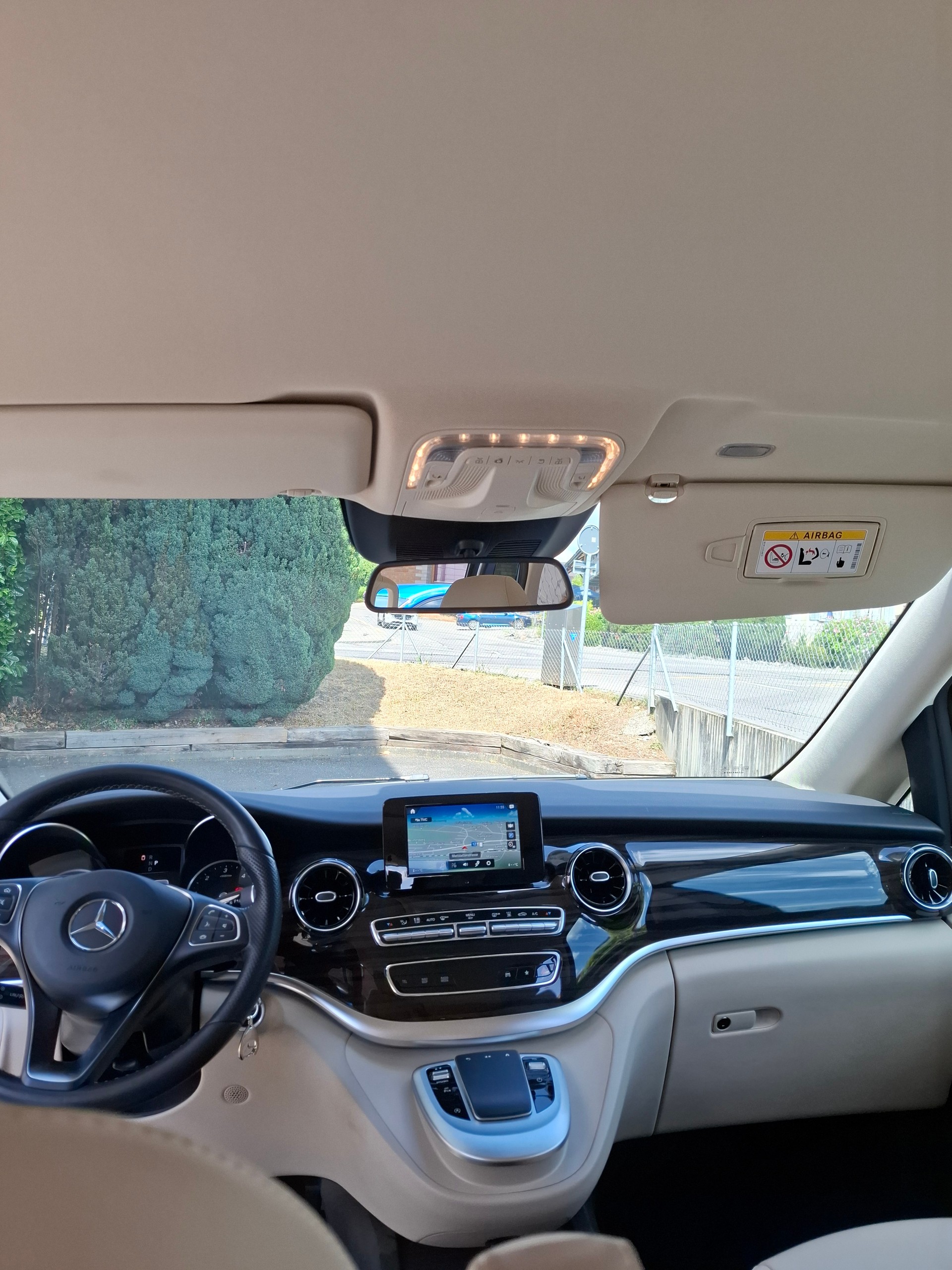 MERCEDES-BENZ V 300 d Avantgarde lang-image-3