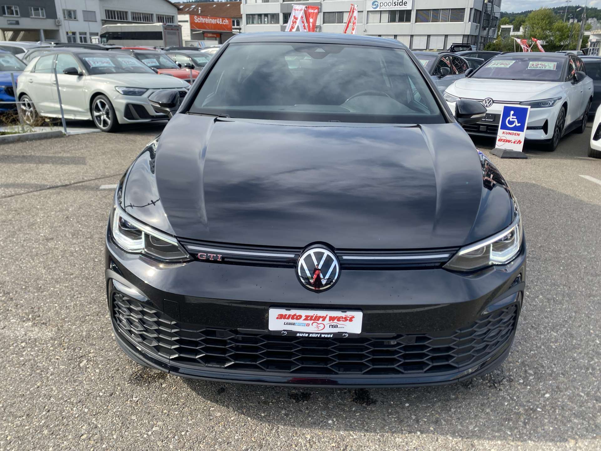 VW Golf 2.0 TSi GTi DSG-Automat 245PS-image-11