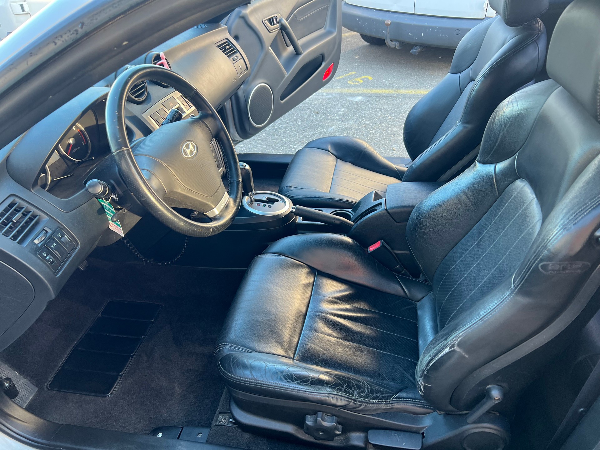 HYUNDAI Coupé 2.7 24V FX Automatic-image-7