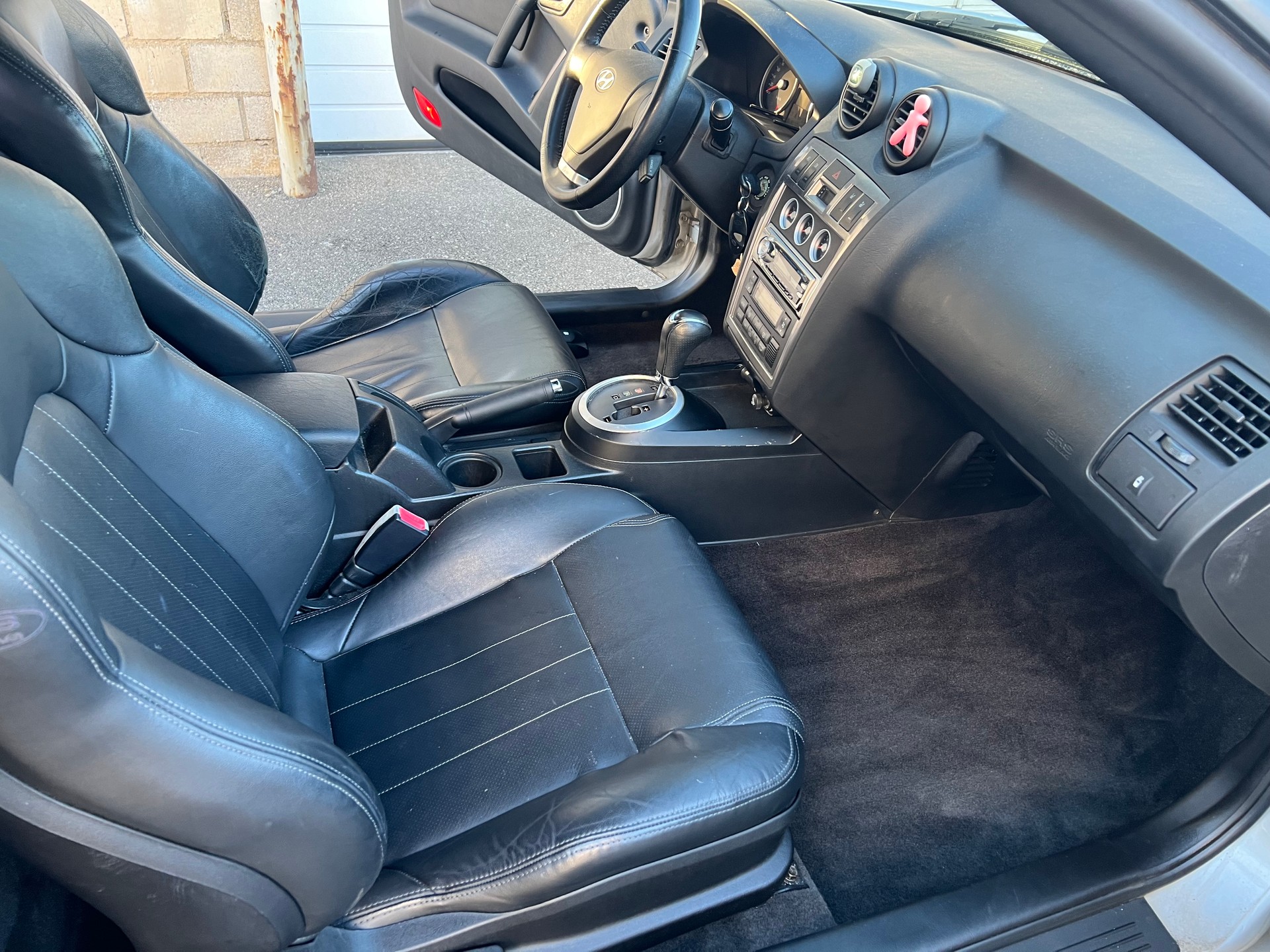 HYUNDAI Coupé 2.7 24V FX Automatic-image-6