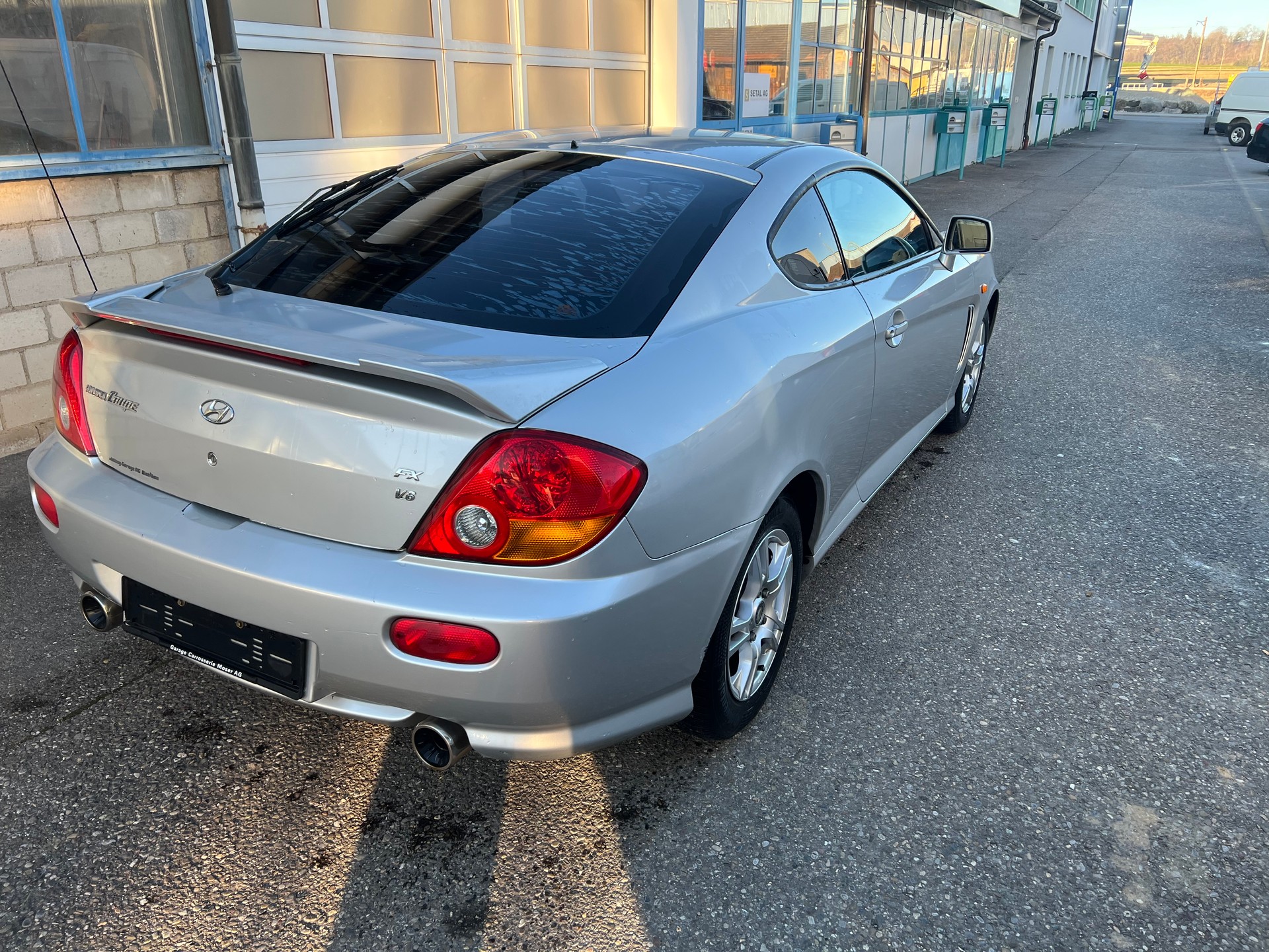 HYUNDAI Coupé 2.7 24V FX Automatic-image-3