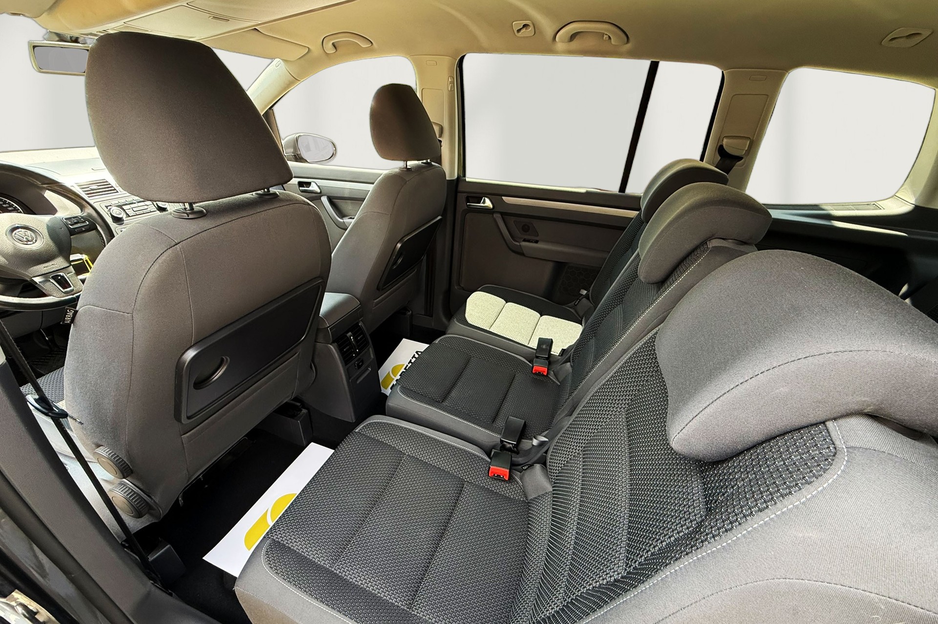 VW Touran Comfortline 1.4 TSI-image-10