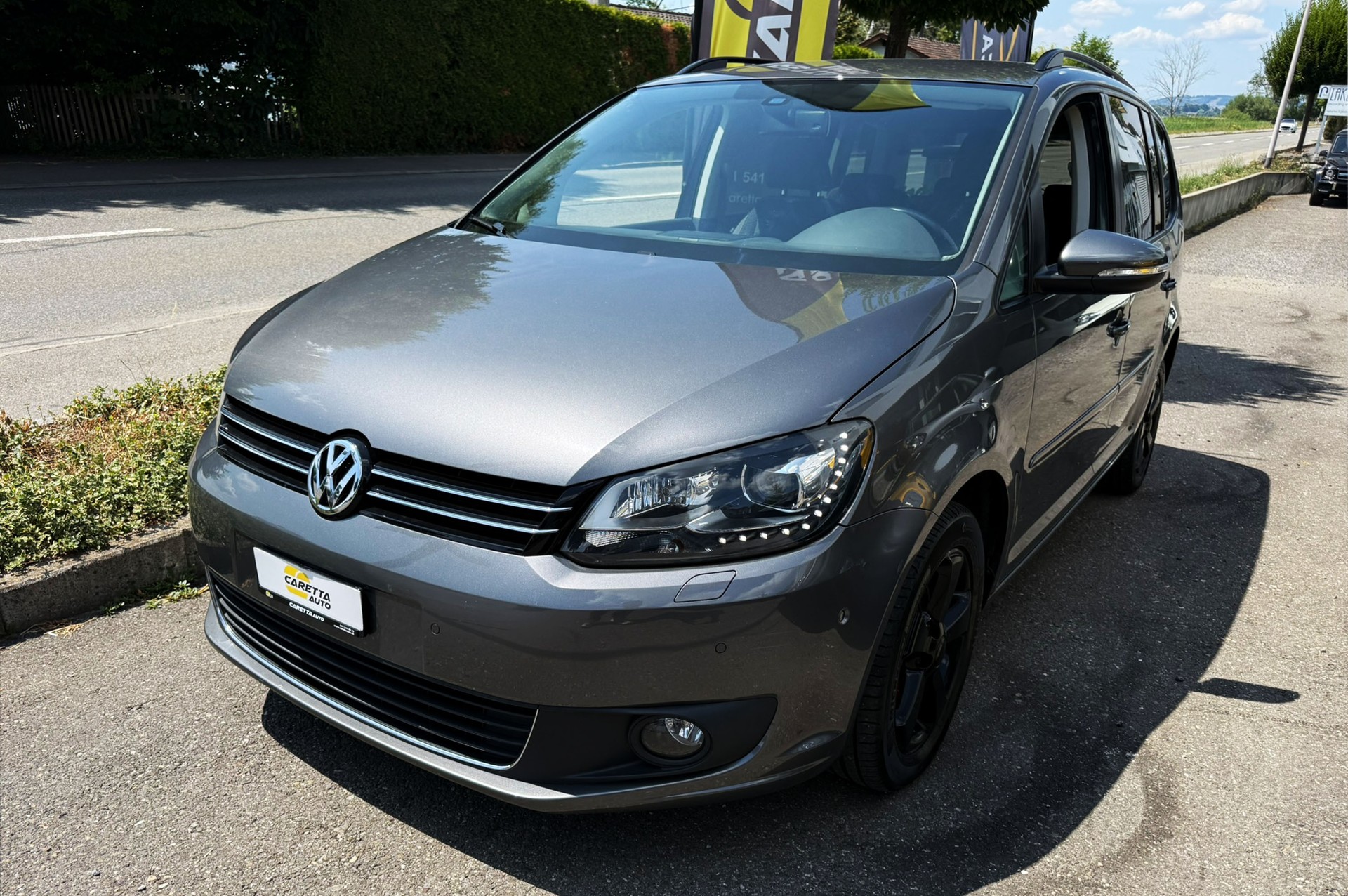 VW Touran Comfortline 1.4 TSI-image-2
