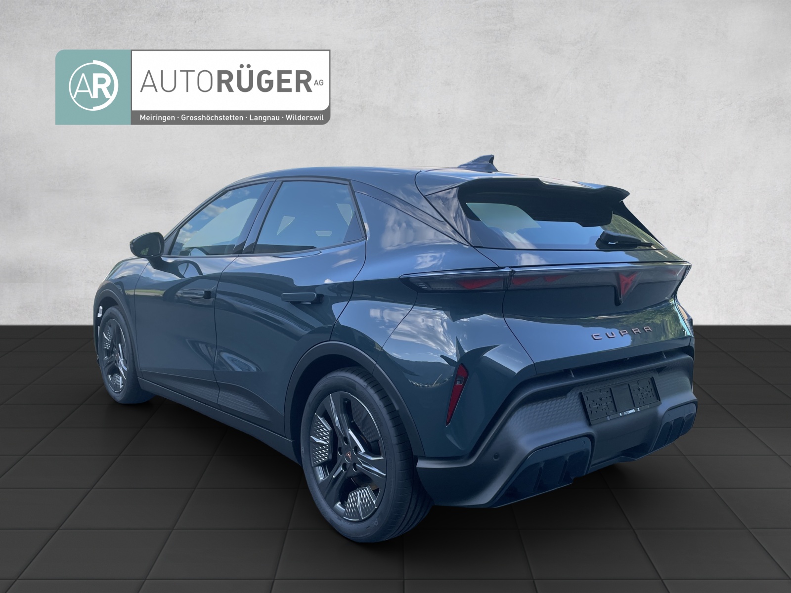 CUPRA Raval 52 kWh Dynamic Launch Edition-image-3