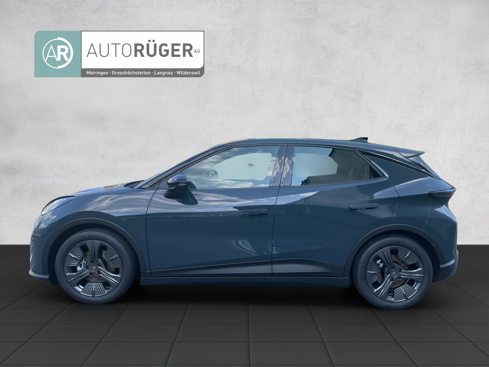 CUPRA Raval 52 kWh Dynamic Launch Edition-image-2