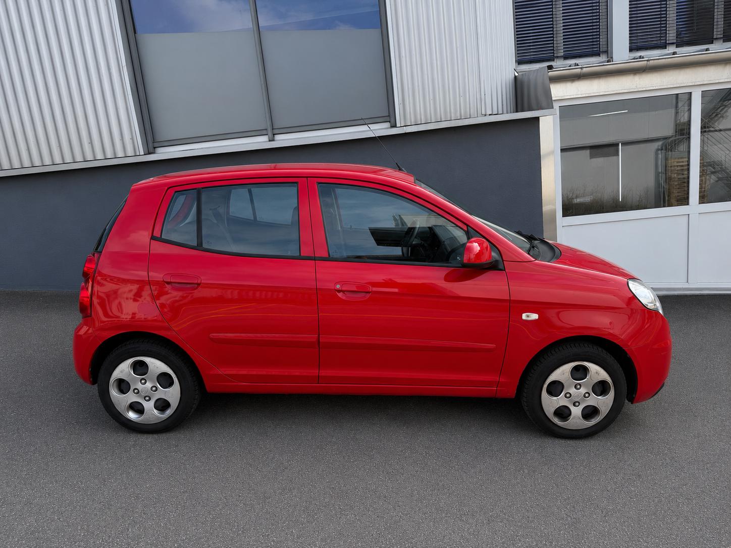 KIA Picanto 1.1 Classic-image-4