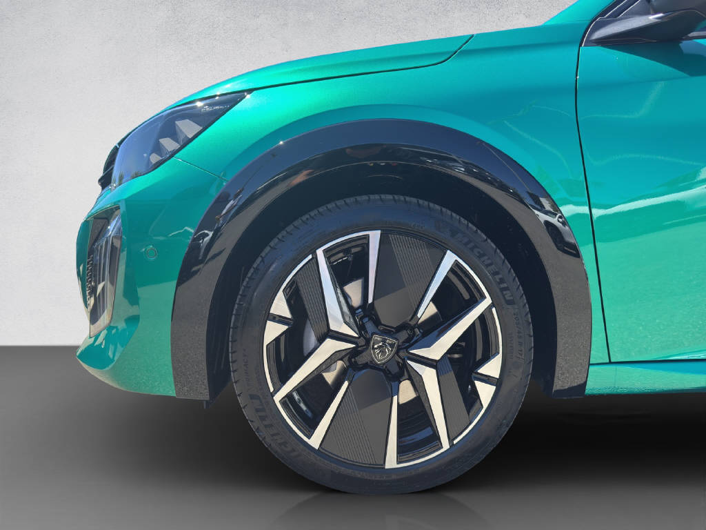 PEUGEOT 208 1.2 Hybrid 145 GT Exclusive-image-6