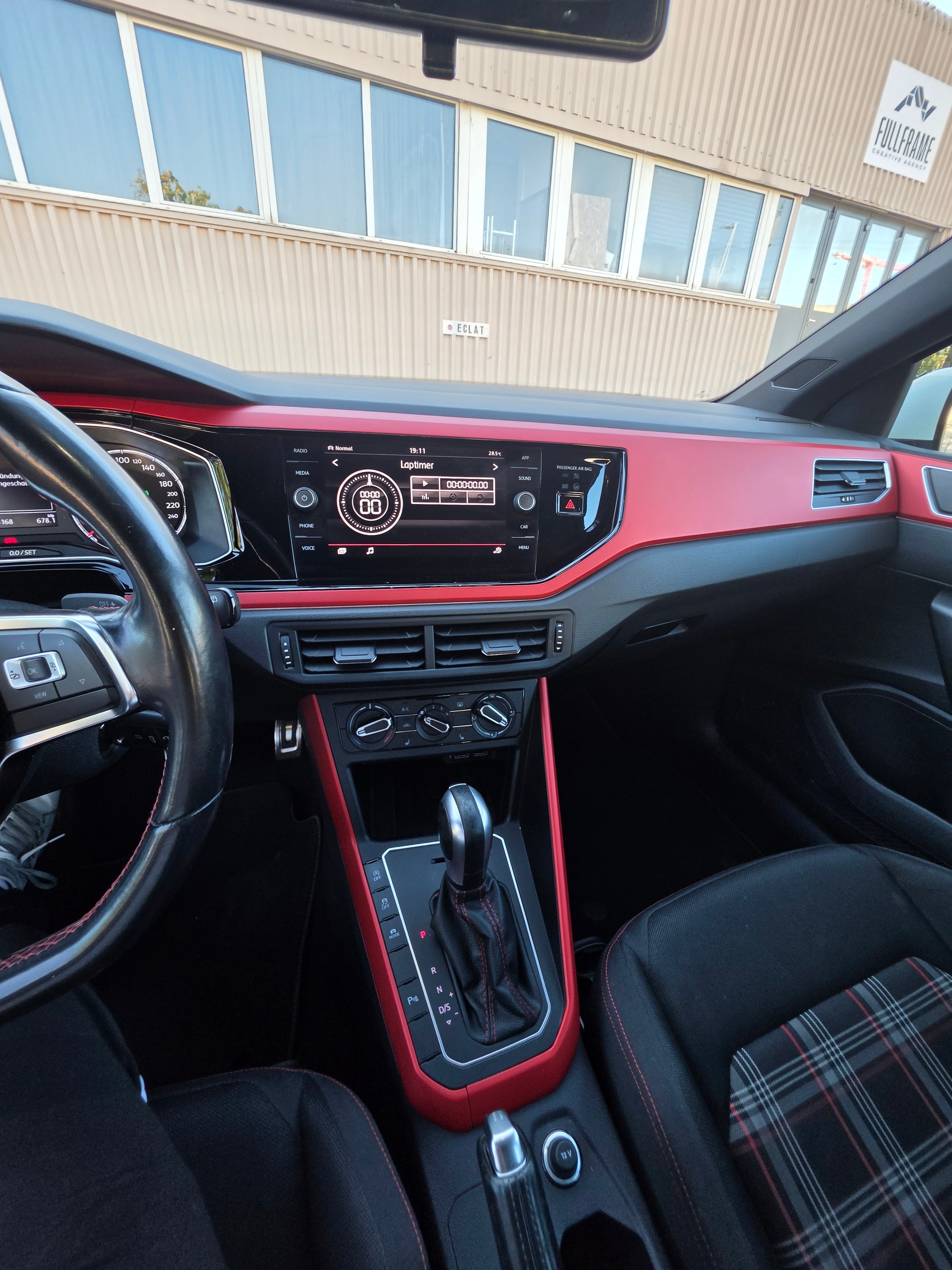 VW Gti-image-6