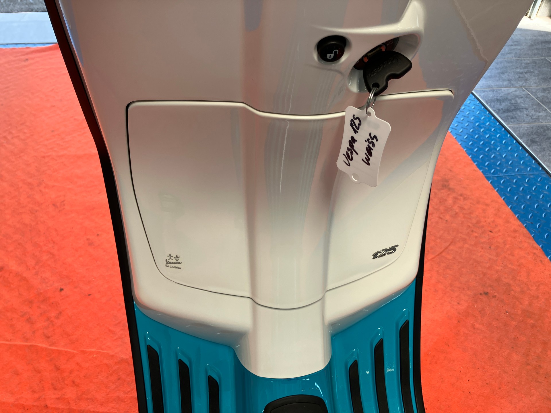 PIAGGIO Vespa Primavera 125 ABS Color vibe-image-10