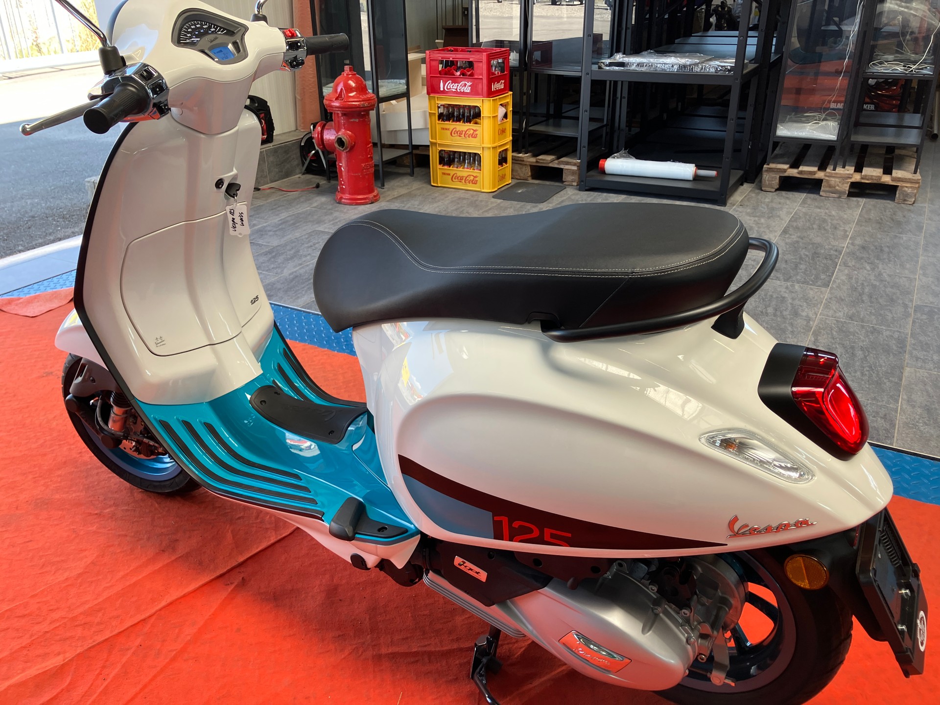 PIAGGIO Vespa Primavera 125 ABS Color vibe-image-1