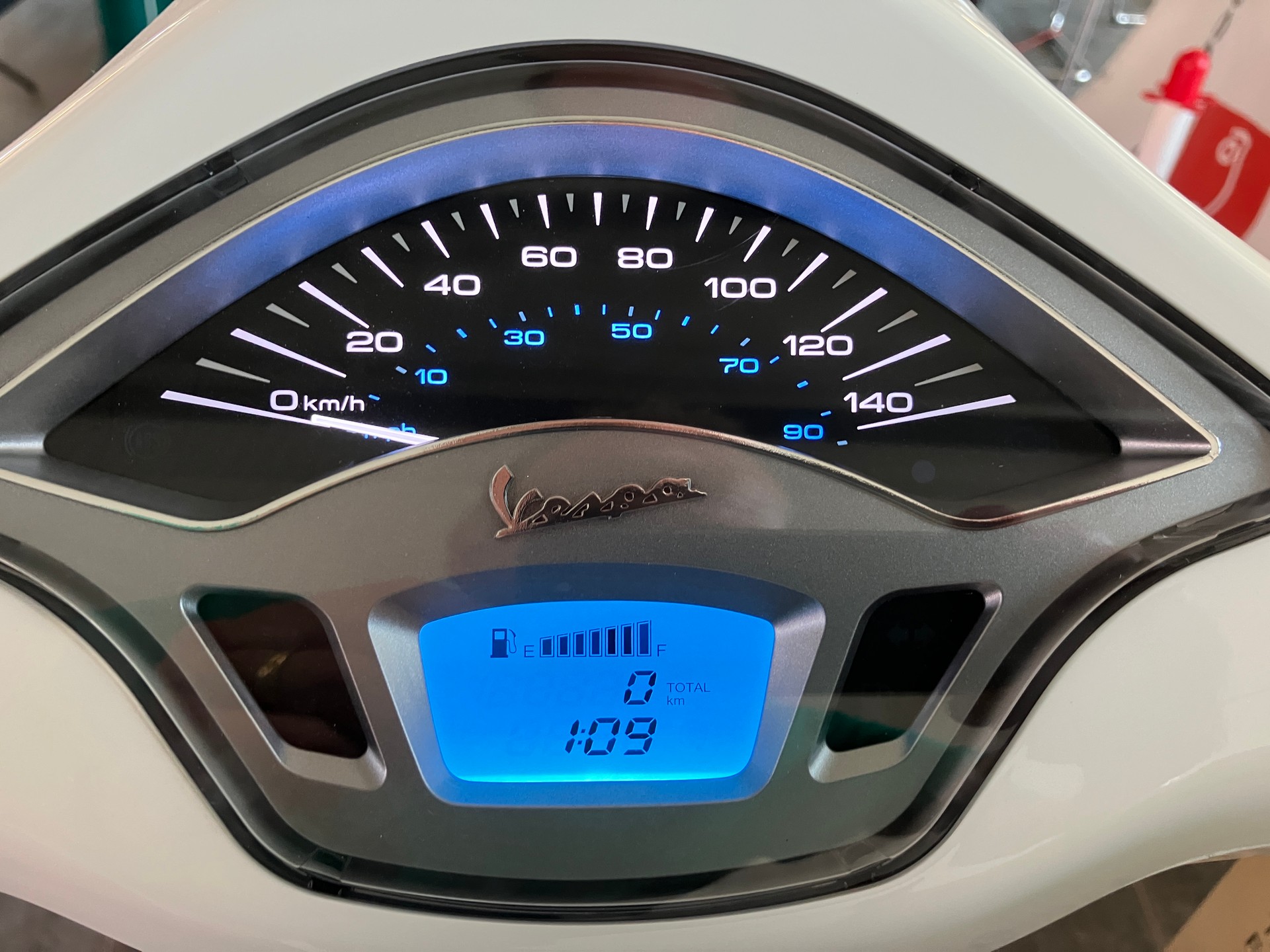PIAGGIO Vespa Primavera 125 ABS Color vibe-image-7