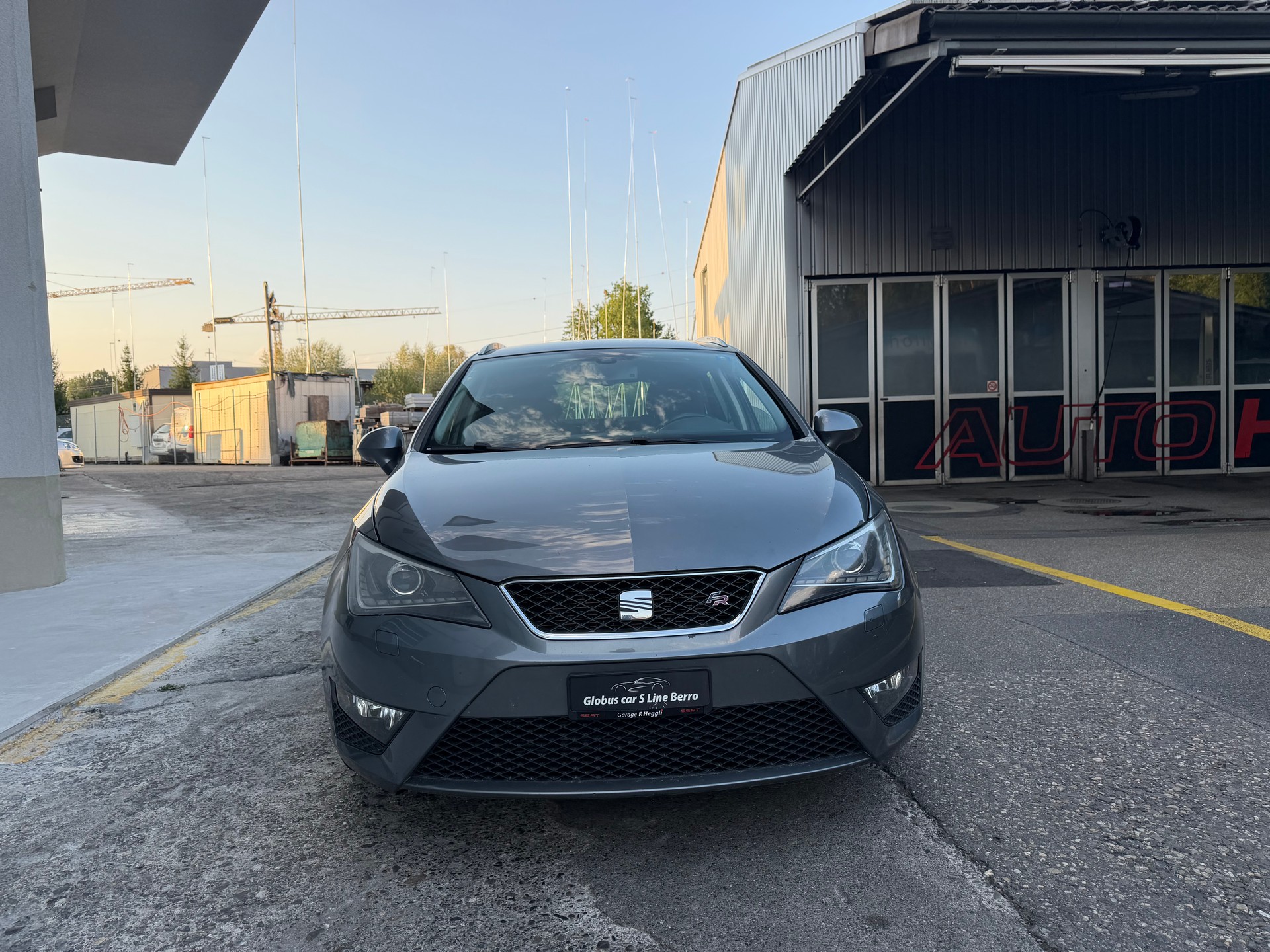 SEAT Ibiza ST 1.4 TSI FR DSG-image-3