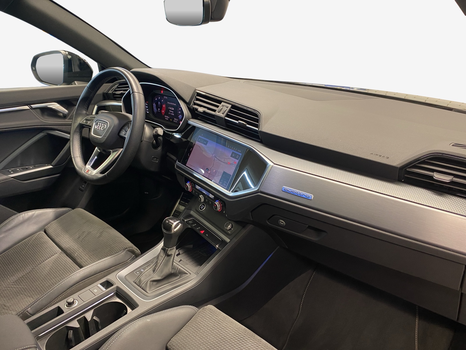 AUDI Q3 Sportback 40 TDI Attraction quattro S-tronic-image-13