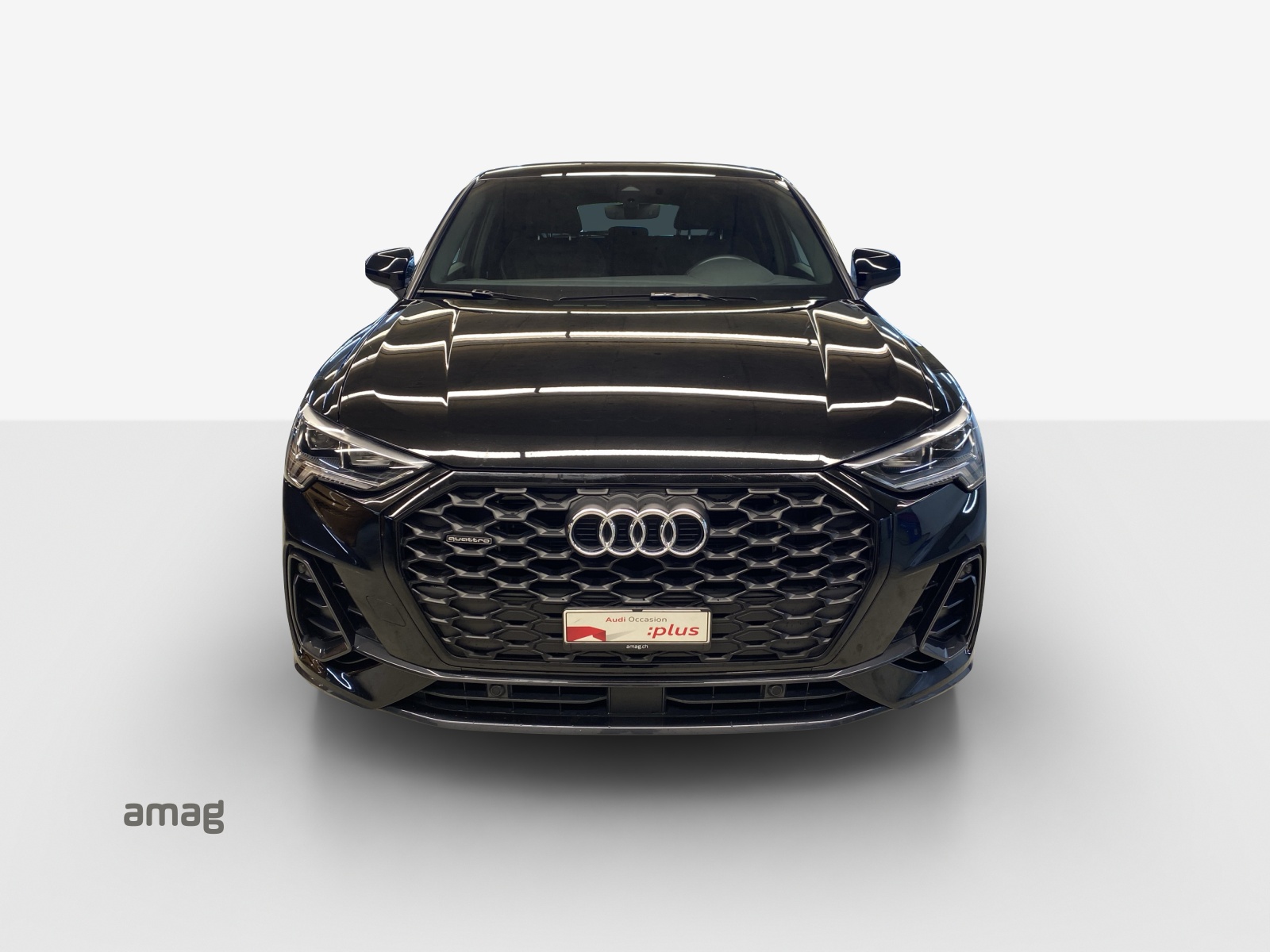 AUDI Q3 Sportback 40 TDI Attraction quattro S-tronic-image-6