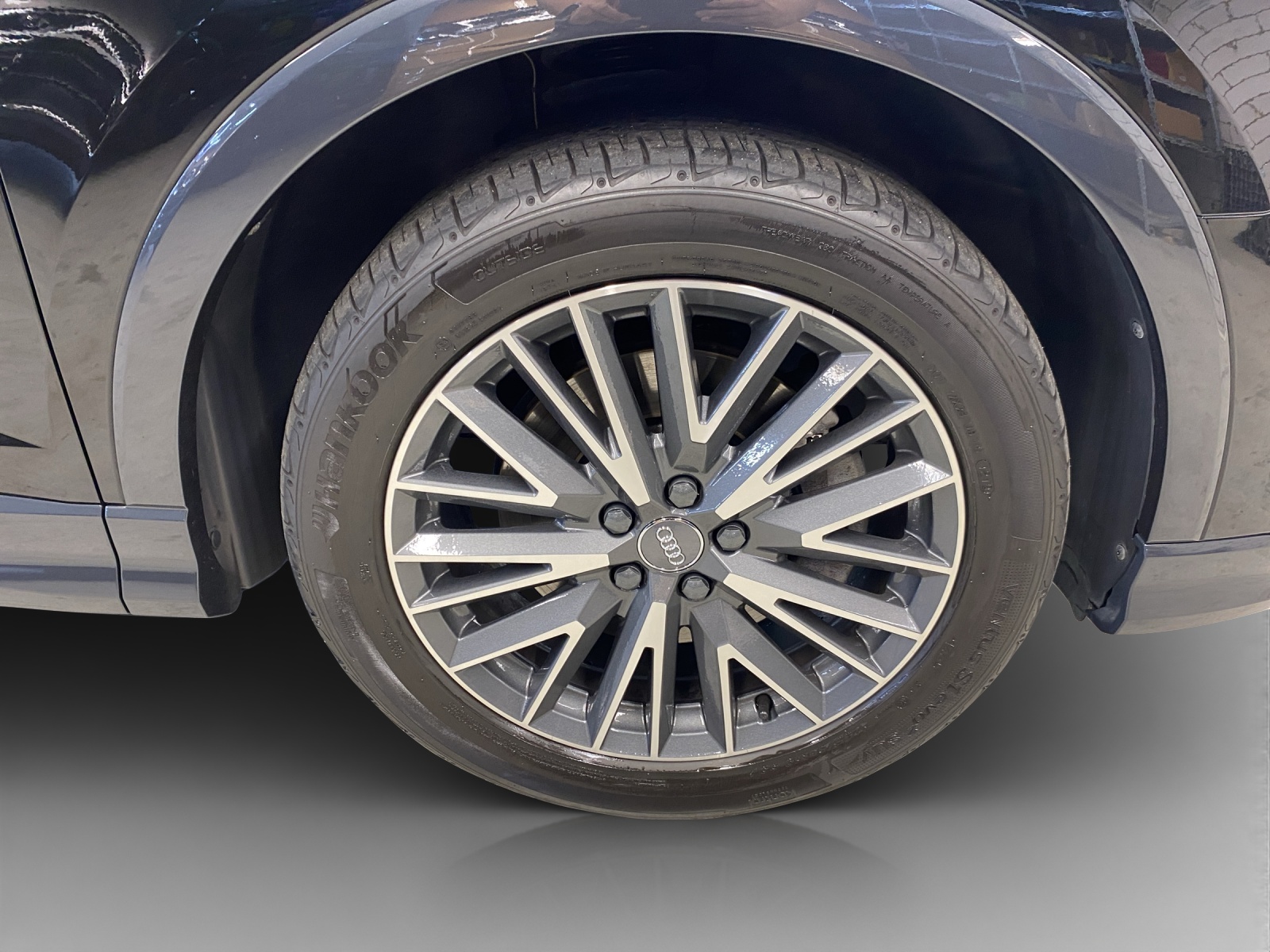 AUDI Q3 Sportback 40 TDI Attraction quattro S-tronic-image-15