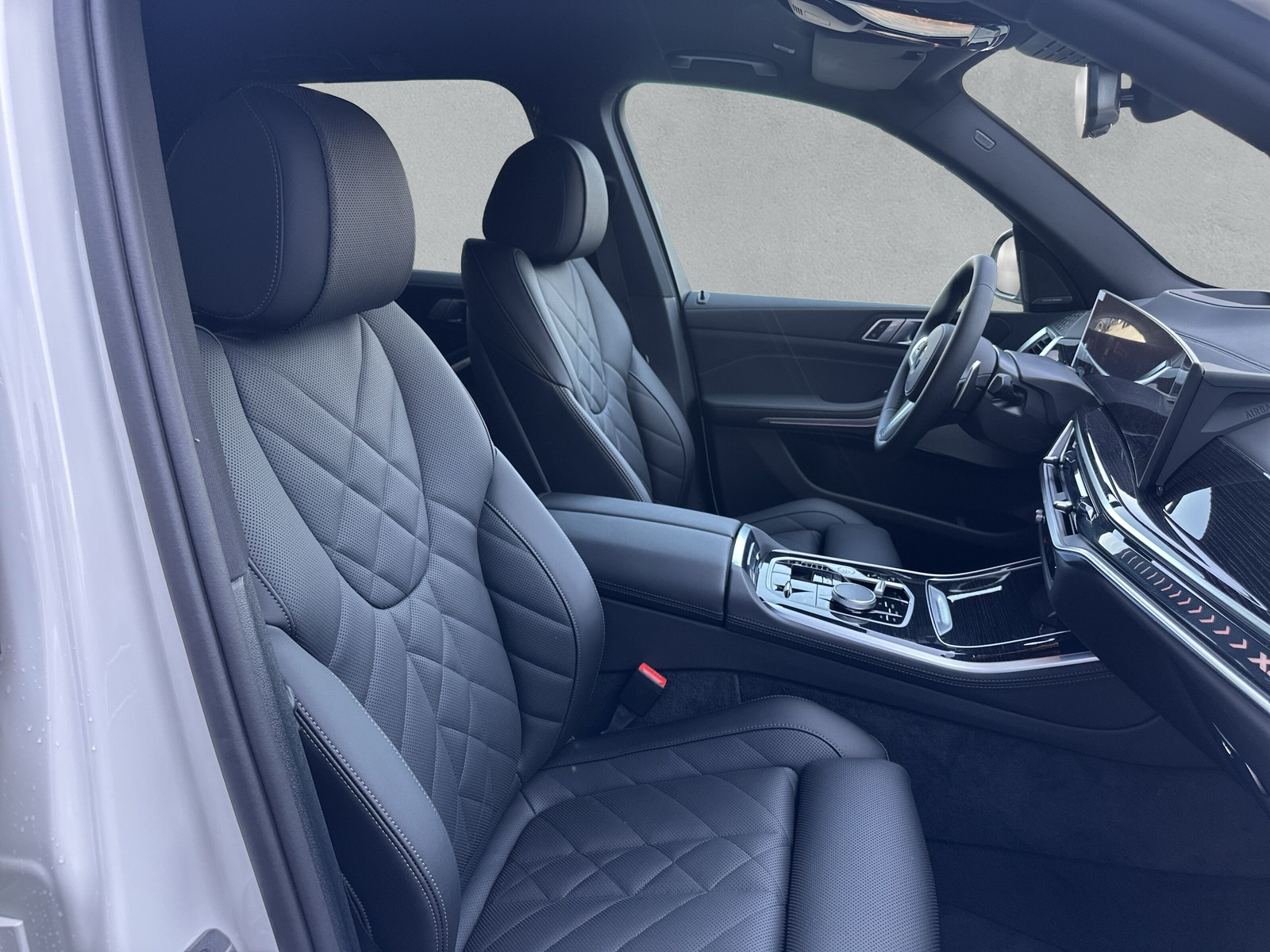 BMW X5 xDrive 48V 30d M Sport Steptronic-image-12