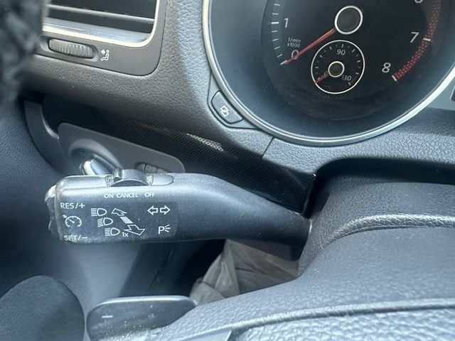 VW Golf 1.4 TSI Team DSG-image-10