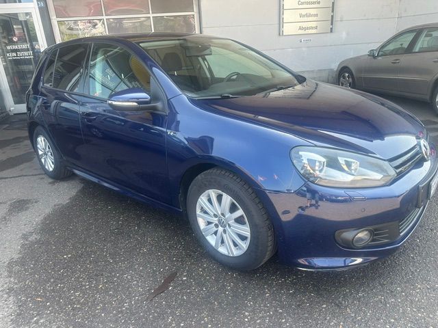 VW Golf 1.4 TSI Team DSG-image-1