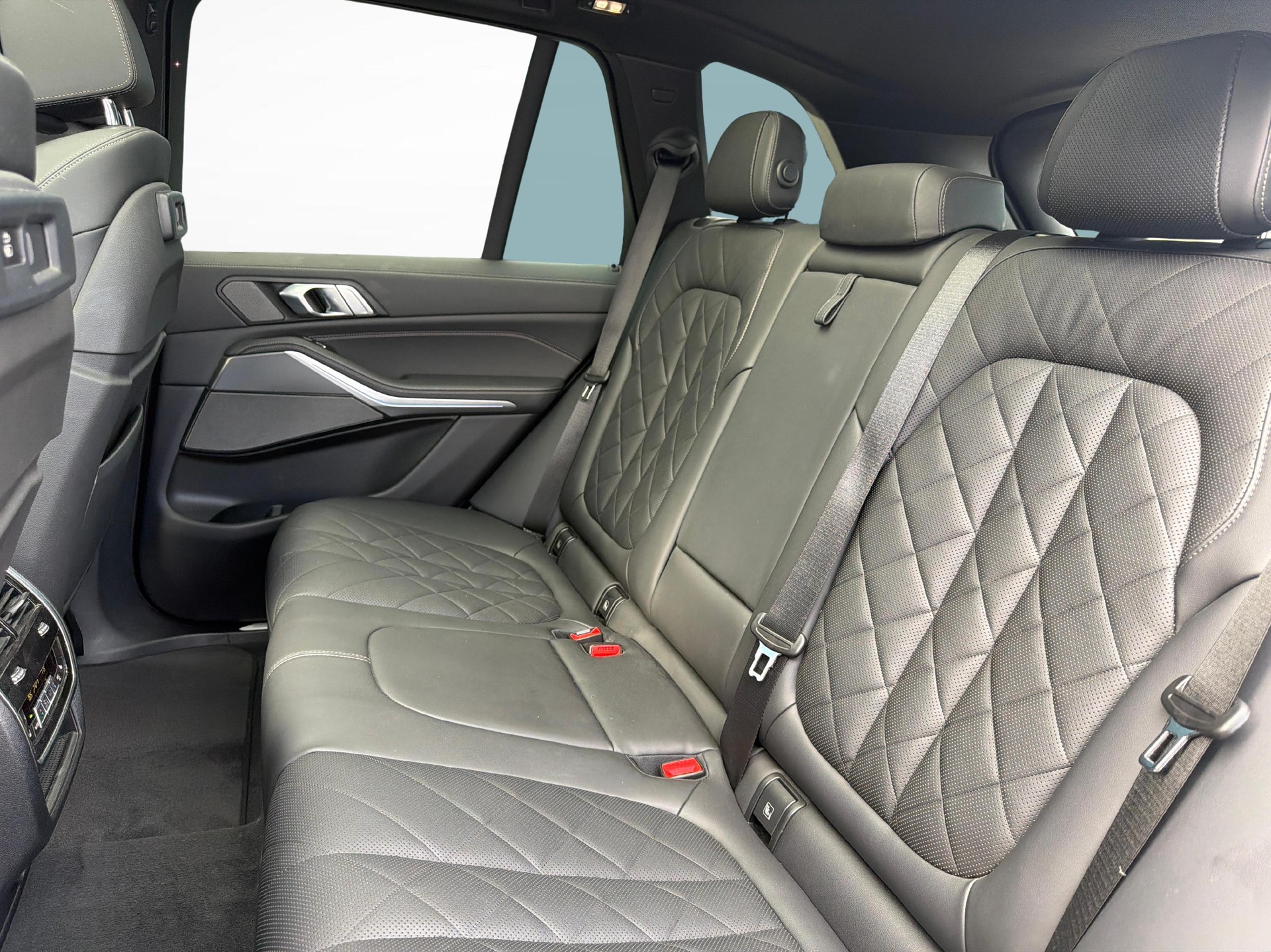 BMW X5 45e xDrive45e SAG-image-10